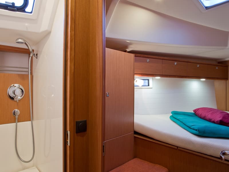 Bavaria 46 Cruiser - photo 4