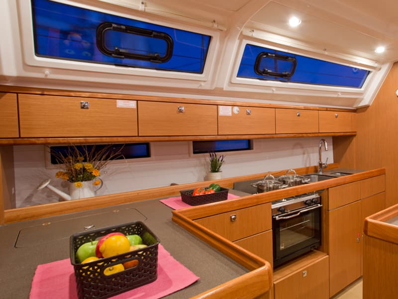 Bavaria 46 Cruiser - photo 14