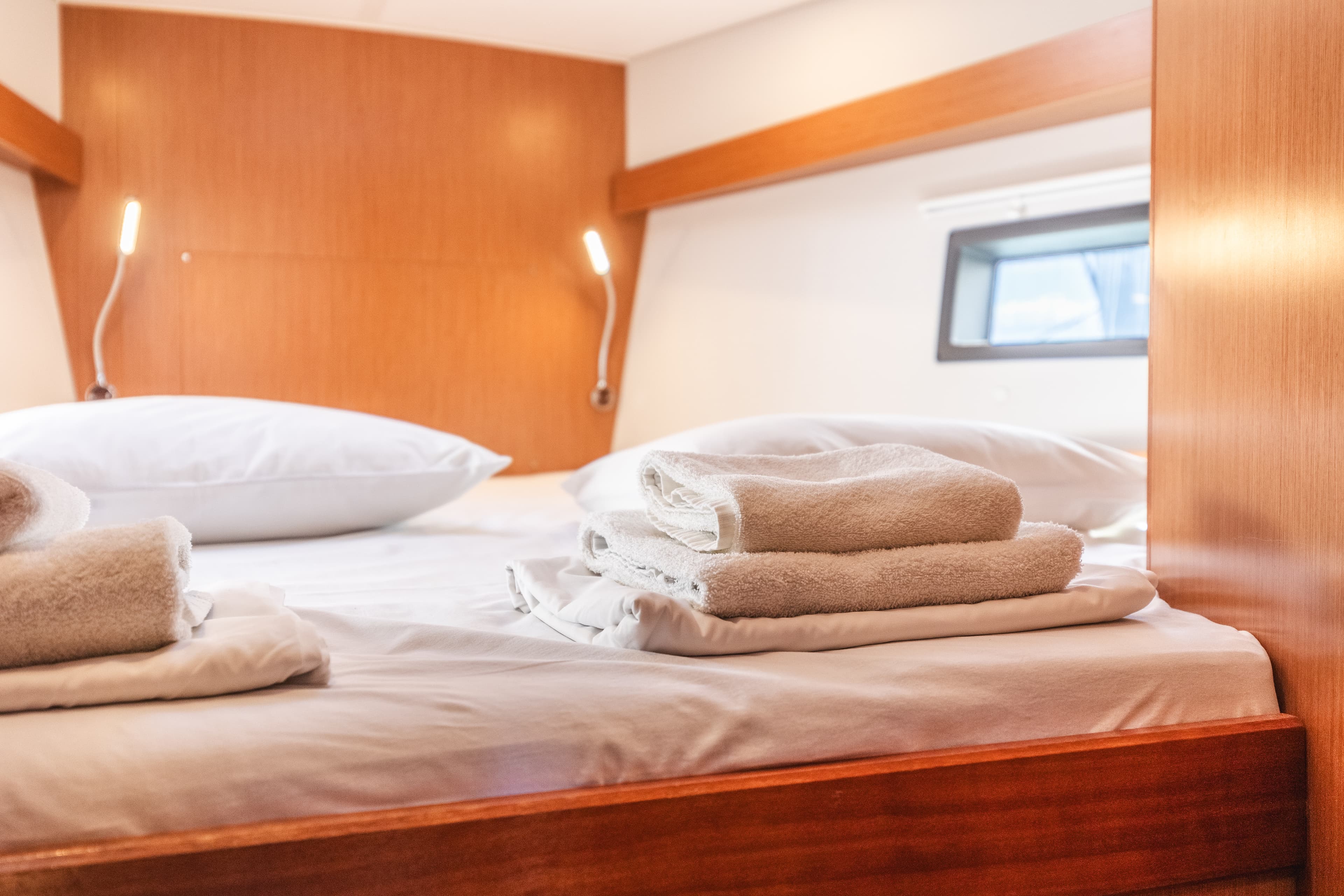 Bavaria C42 - photo 38