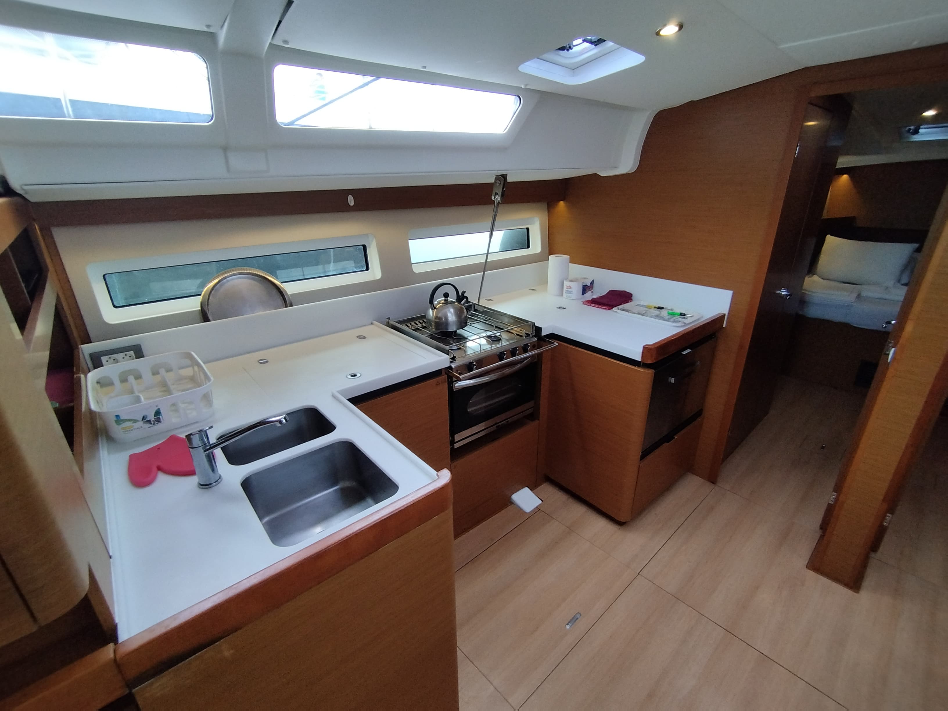 Sun Odyssey 490 - photo 10
