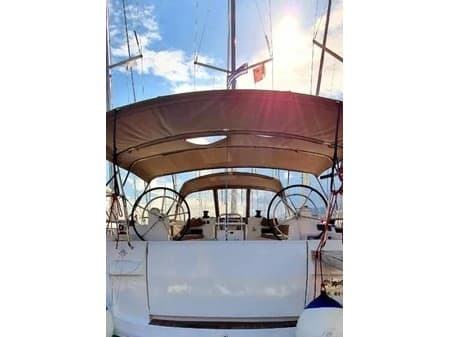 Sun Odyssey 519 - photo