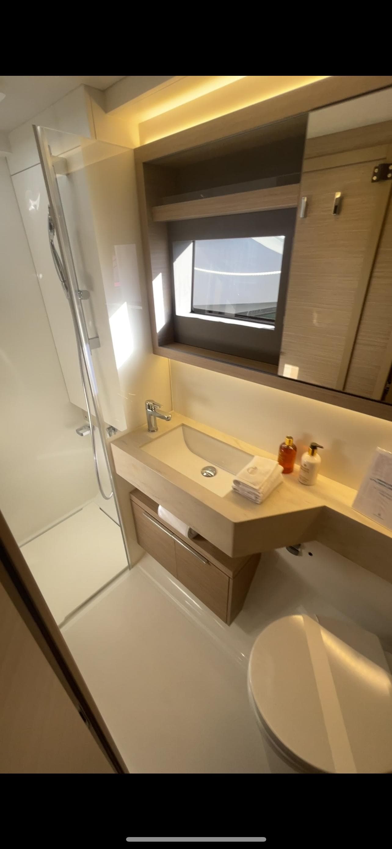 Lagoon 51 - photo 22