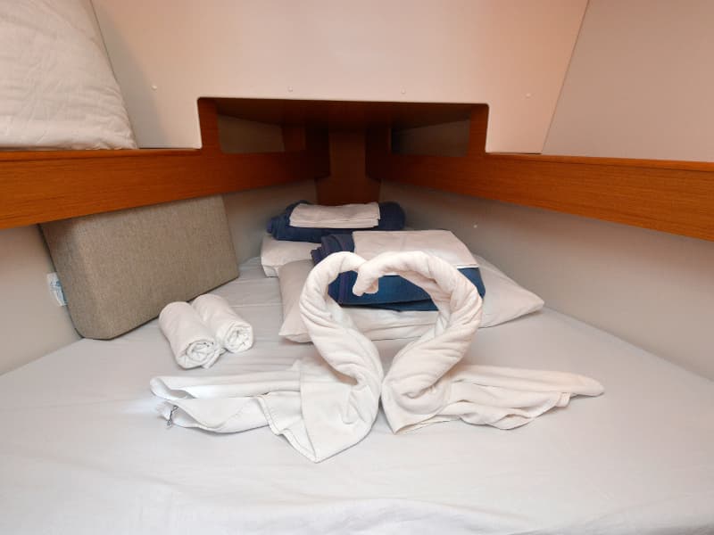 Sun Odyssey 33i - photo 14