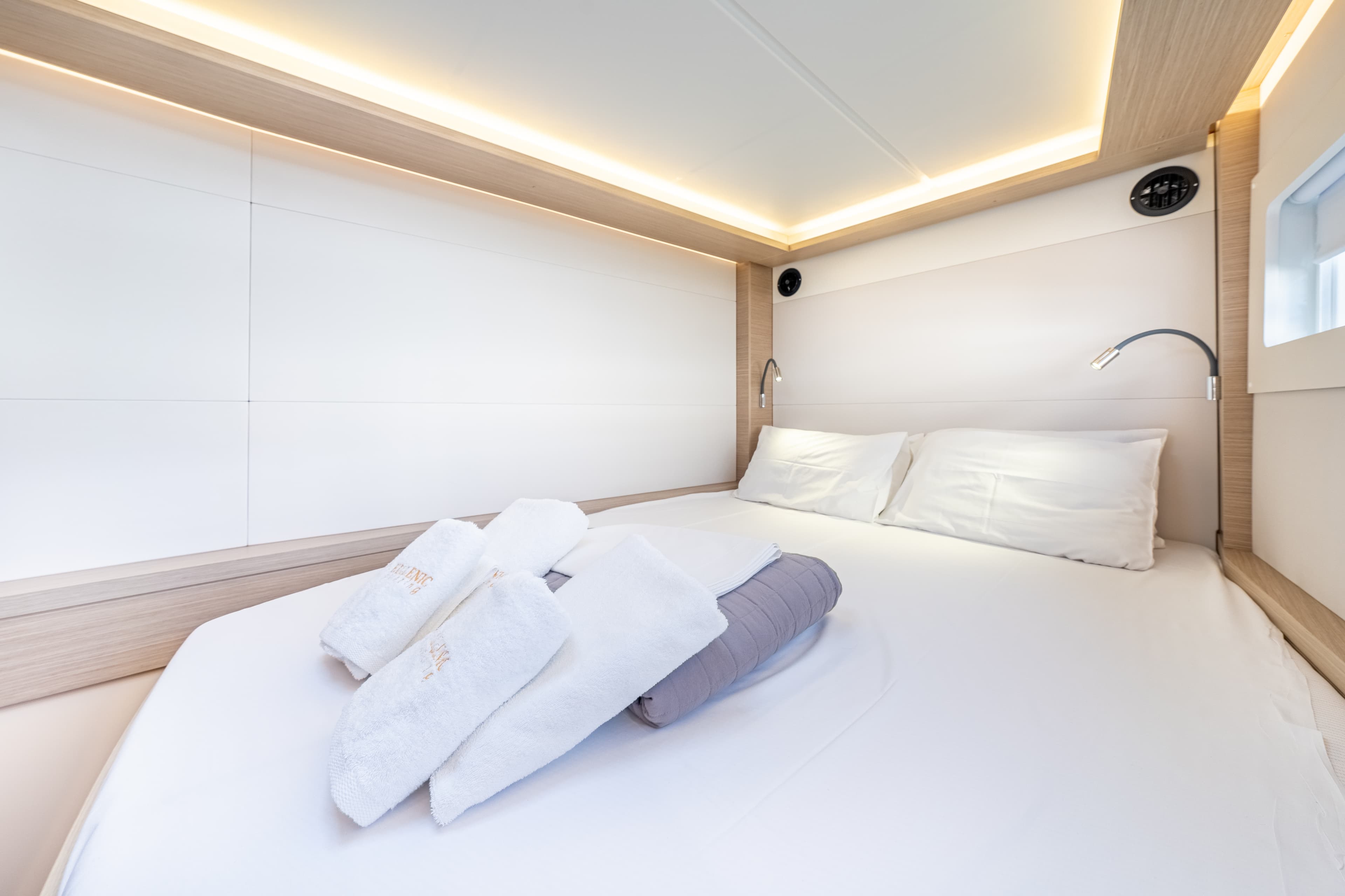 Lagoon 46  - photo 30