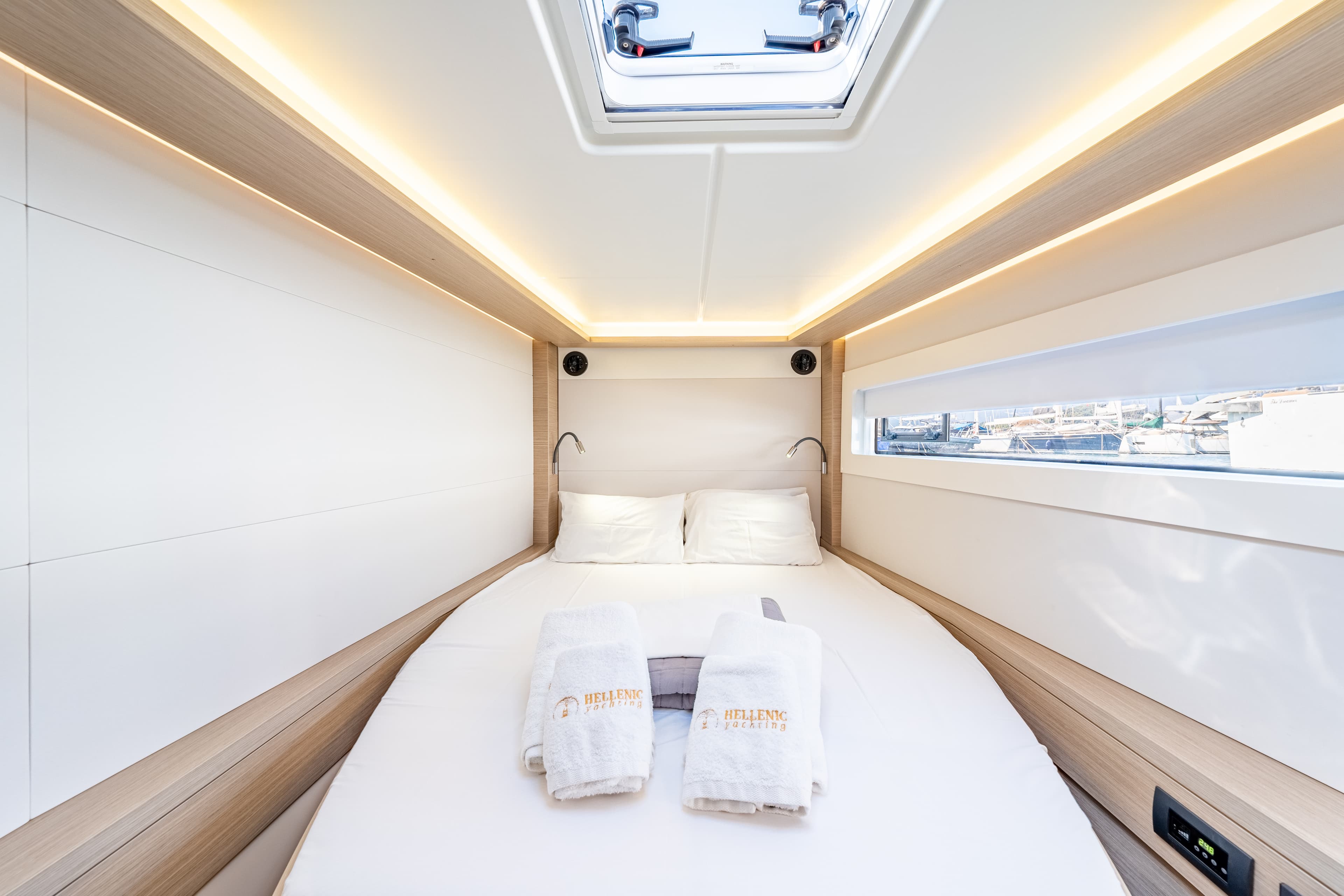 Lagoon 46  - photo 11