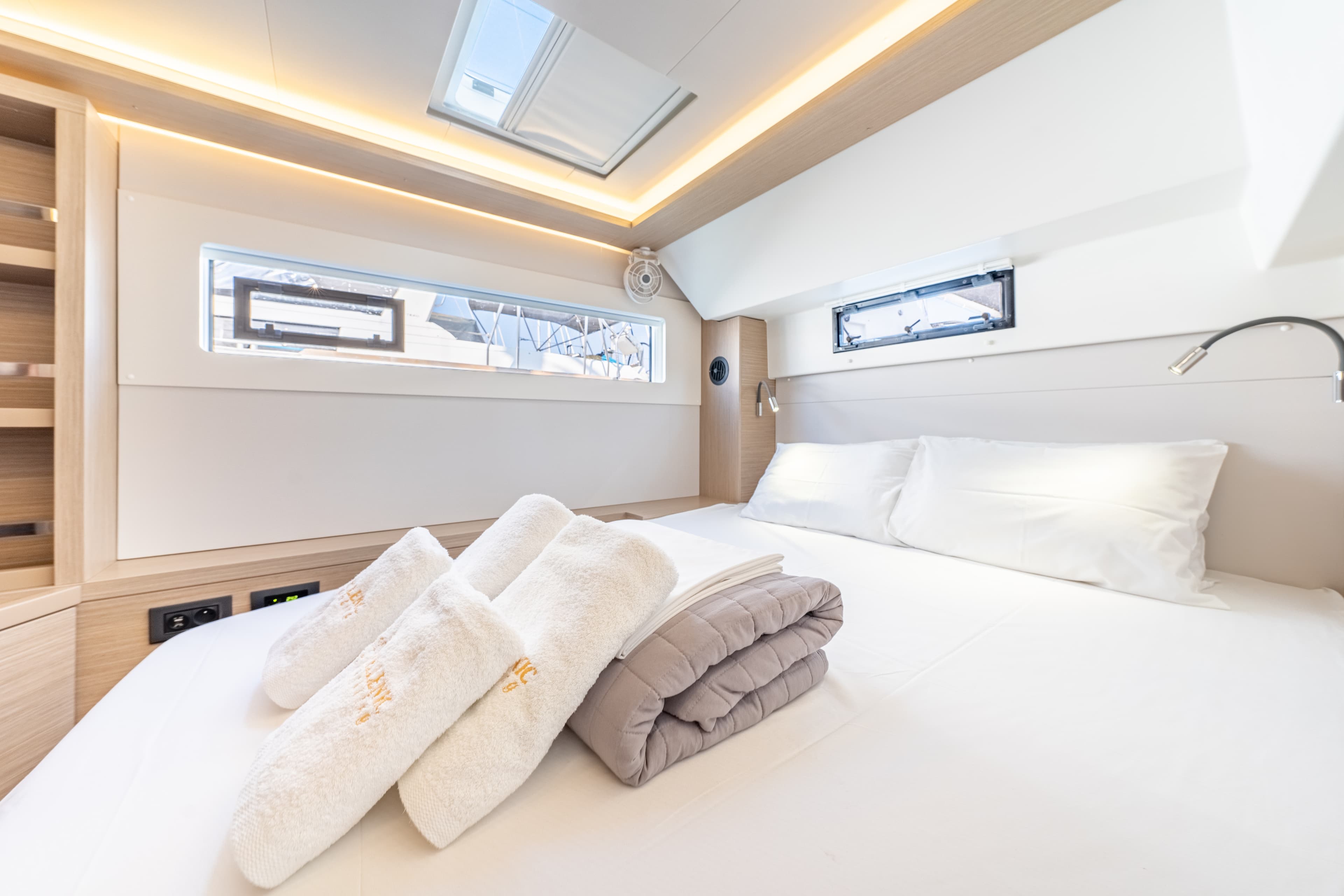 Lagoon 46  - photo 31