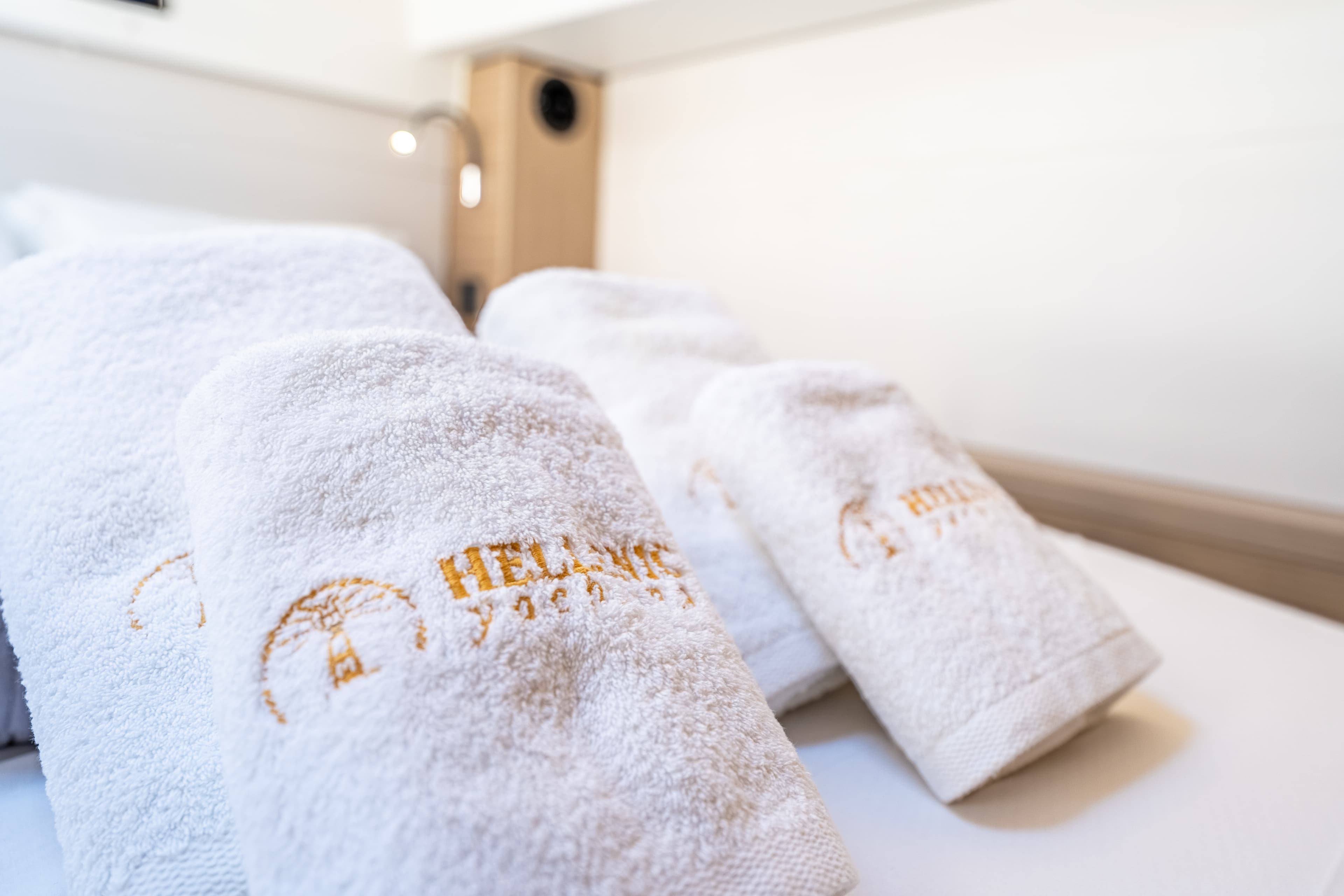 Lagoon 46  - photo 12