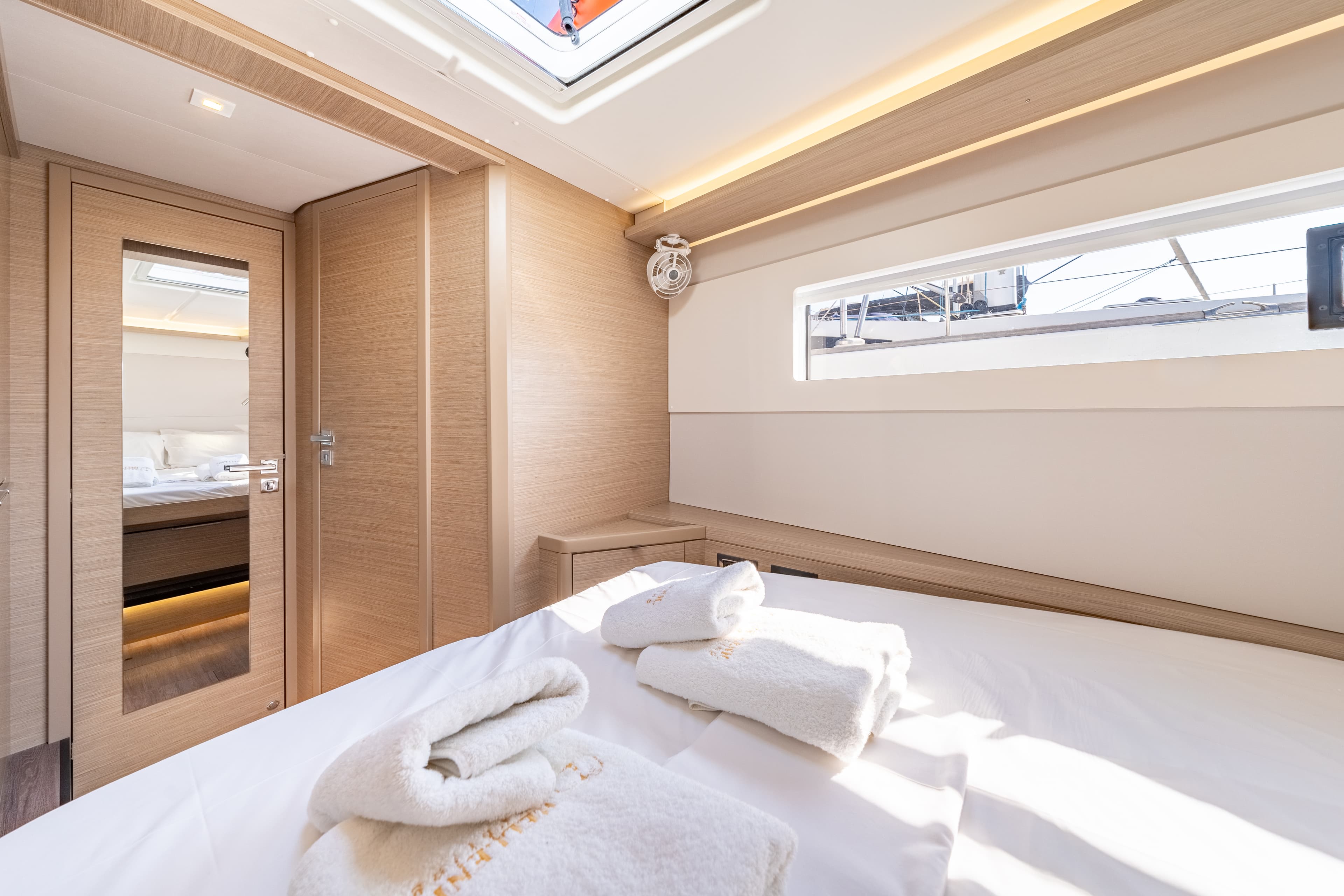 Lagoon 46  - photo 49