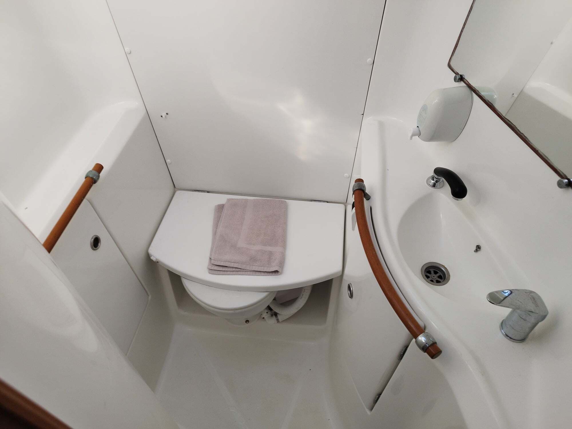 Oceanis 393 - photo 4