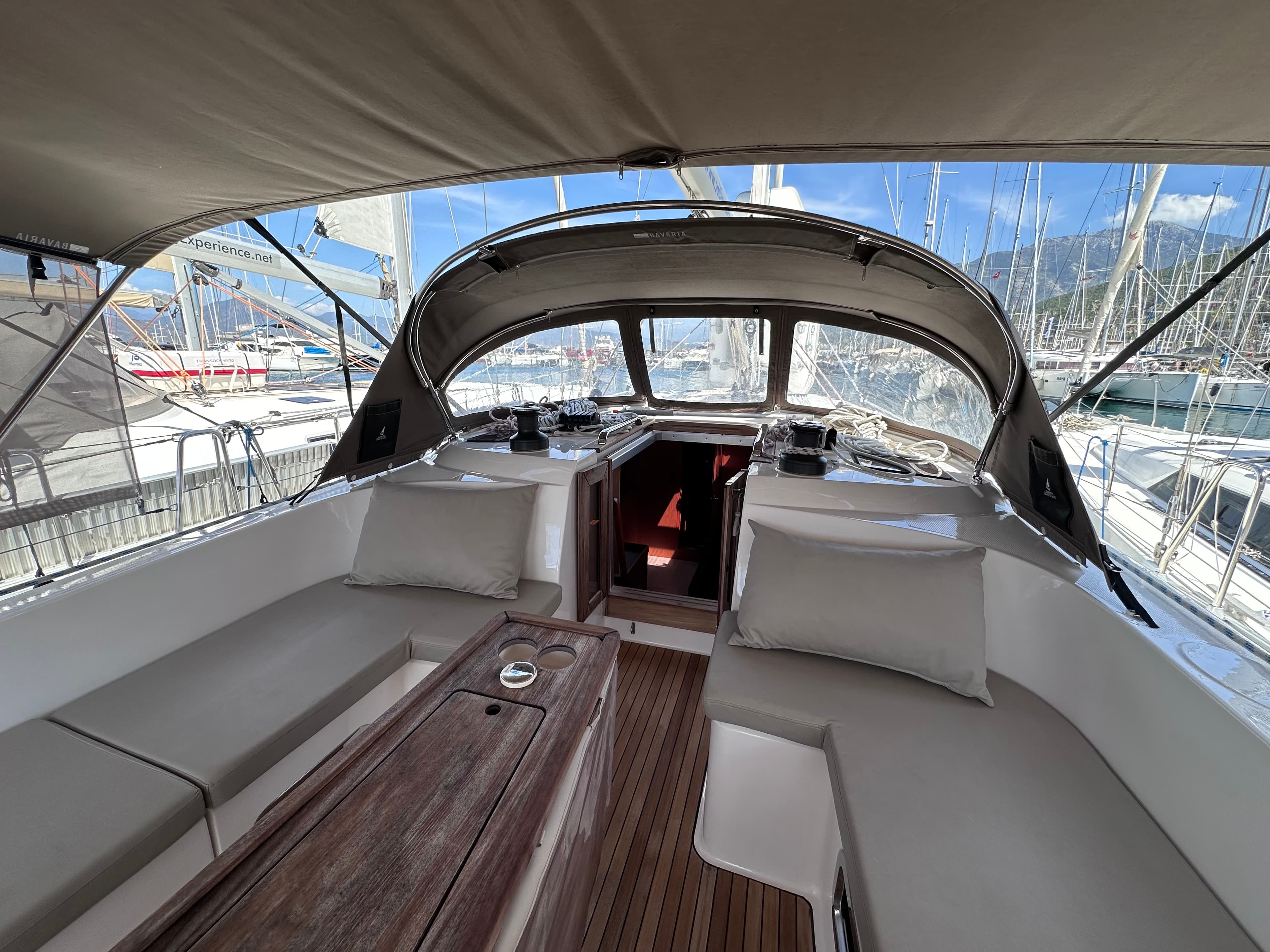 Bavaria 46 Cruiser - photo 8