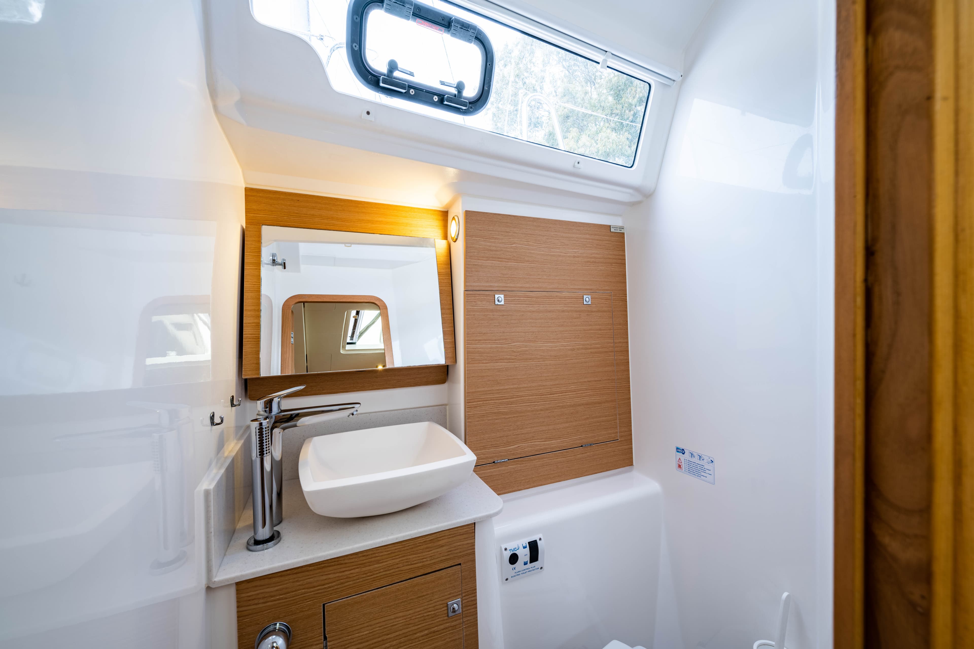 Dufour 460 Grand Large - photo 39