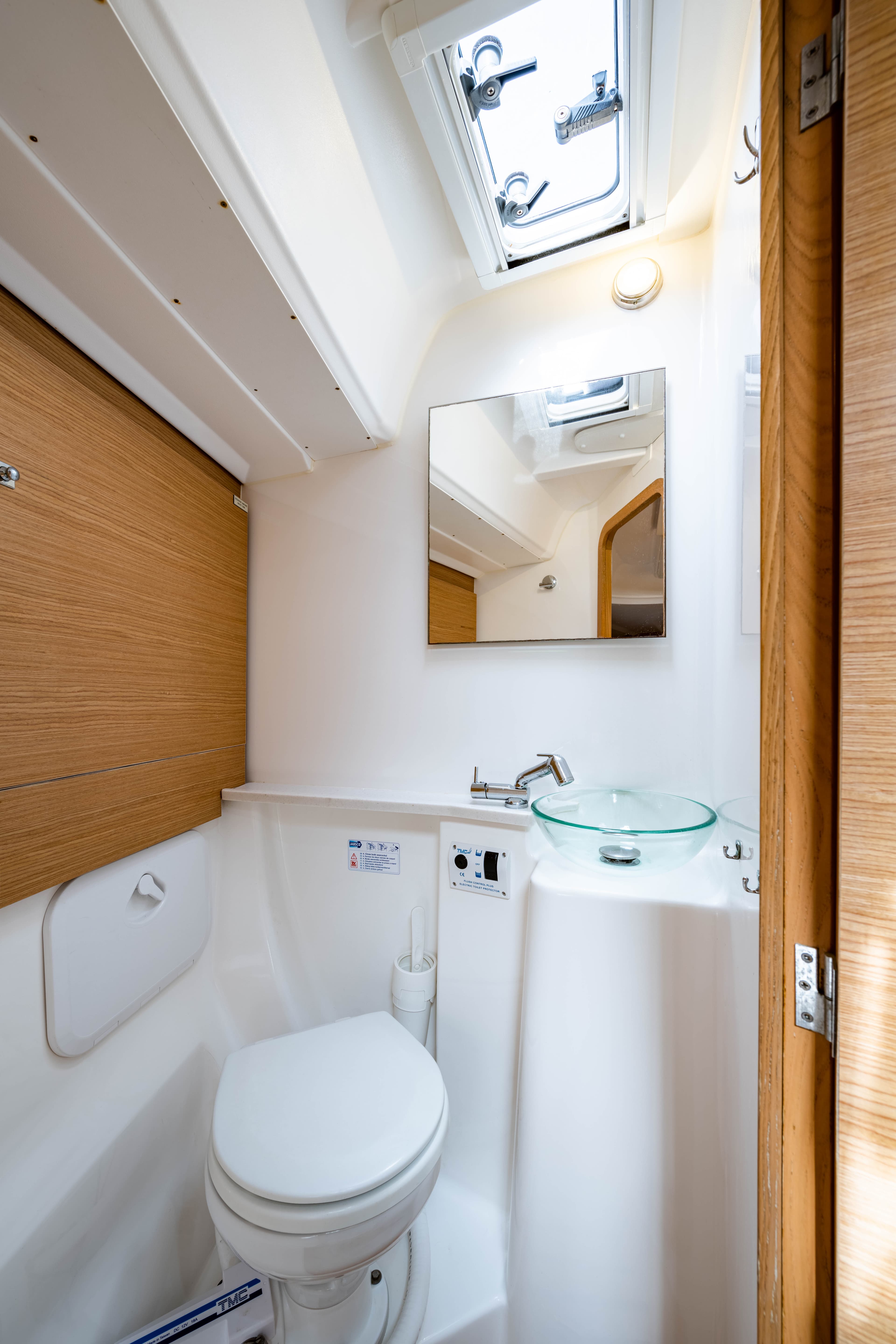 Dufour 460 Grand Large - photo 36