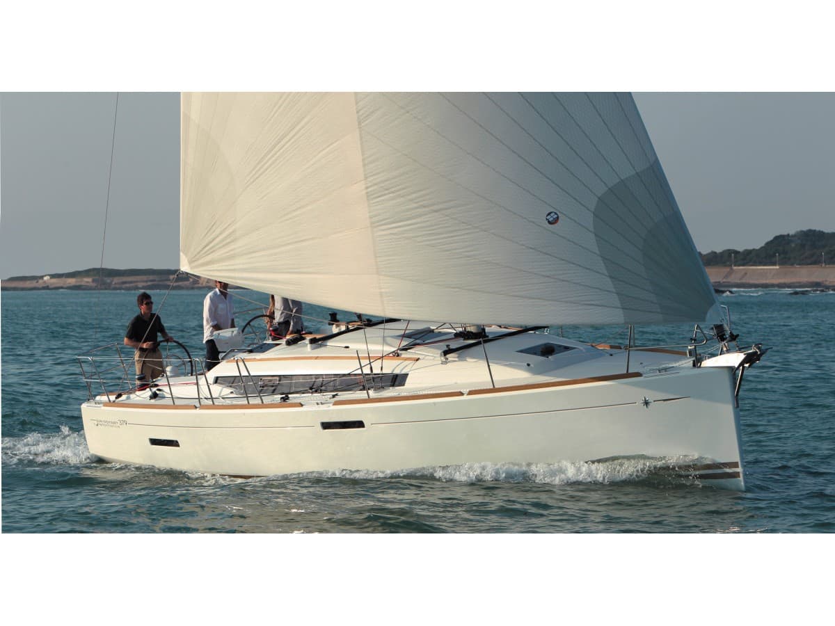 Sun Odyssey 379 - photo