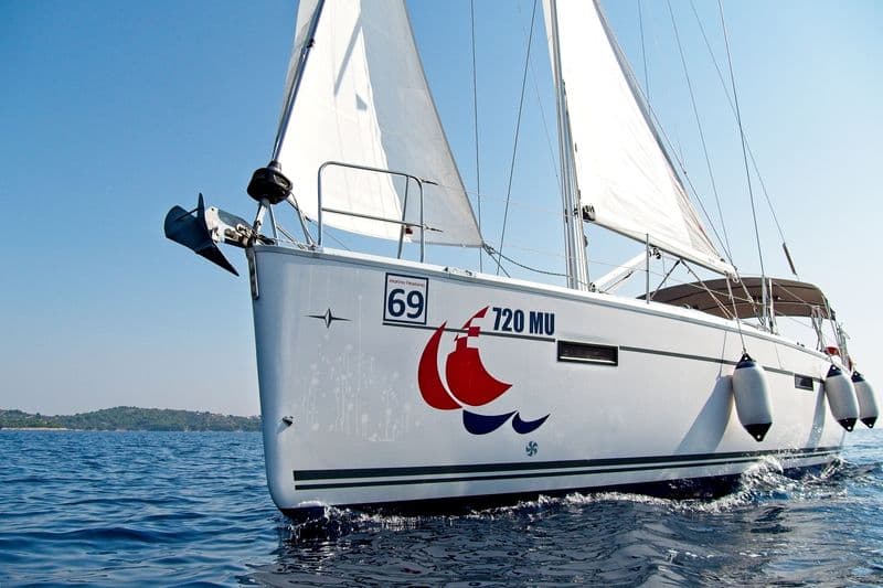 Bavaria Cruiser 41 - photo 11