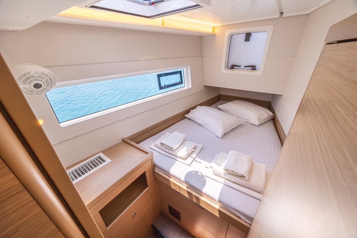 Lagoon 40 - photo 21