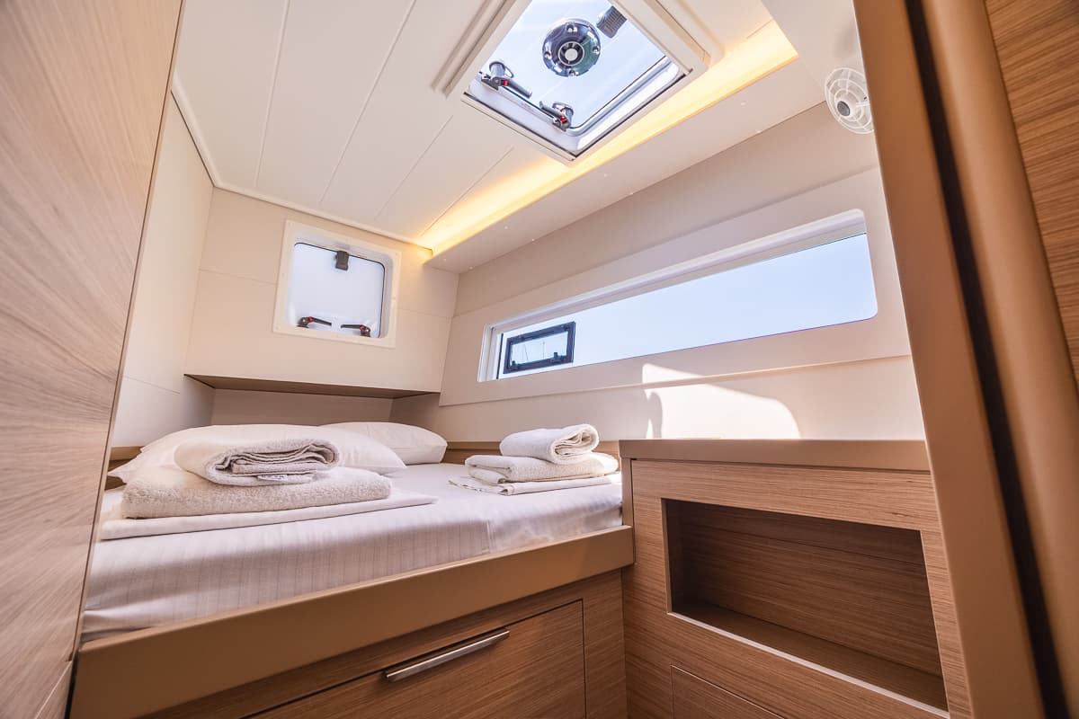 Lagoon 40 - photo 47