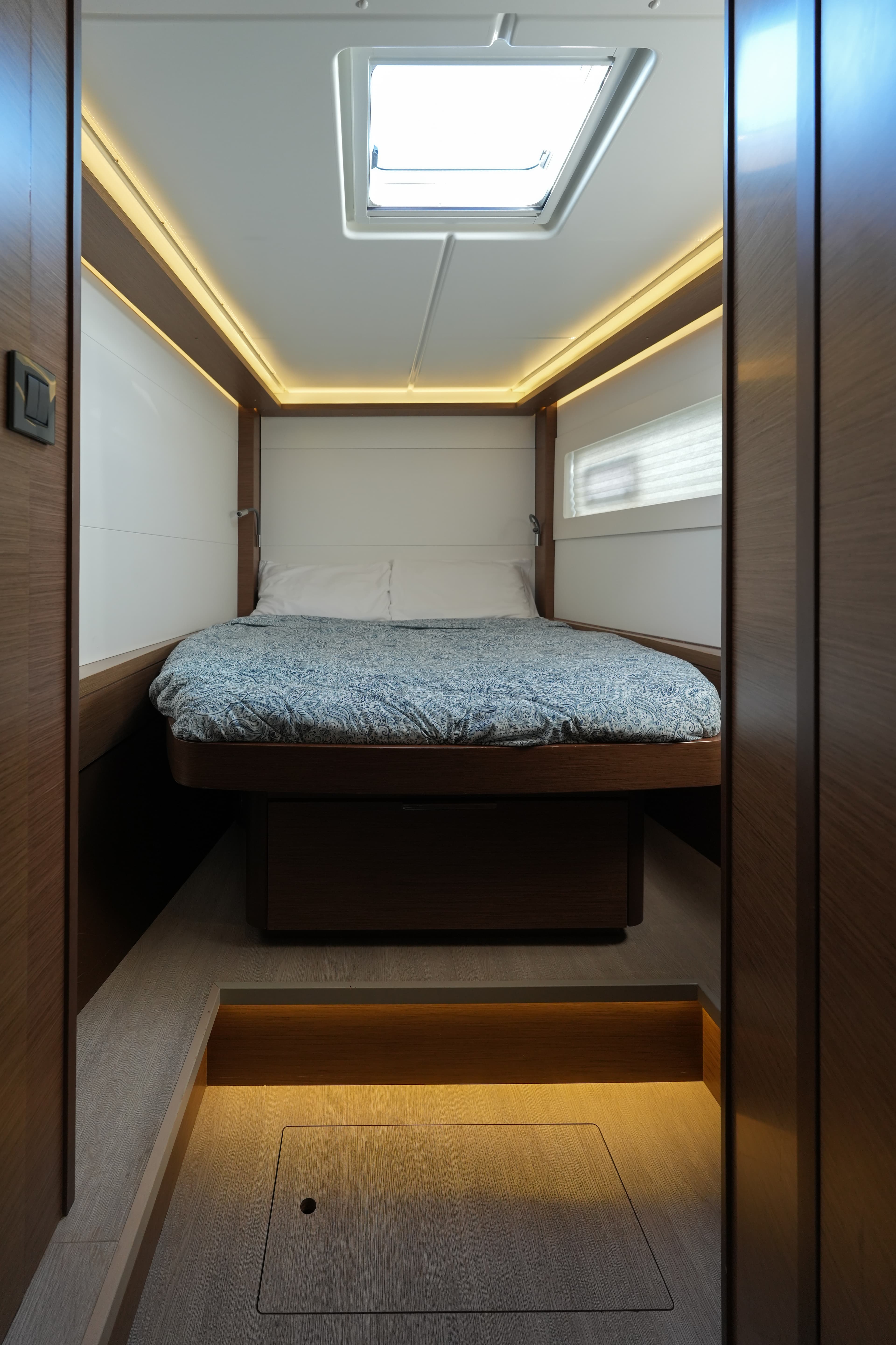 Lagoon 46  - photo 5