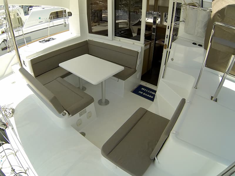 Lagoon 39 - photo 5