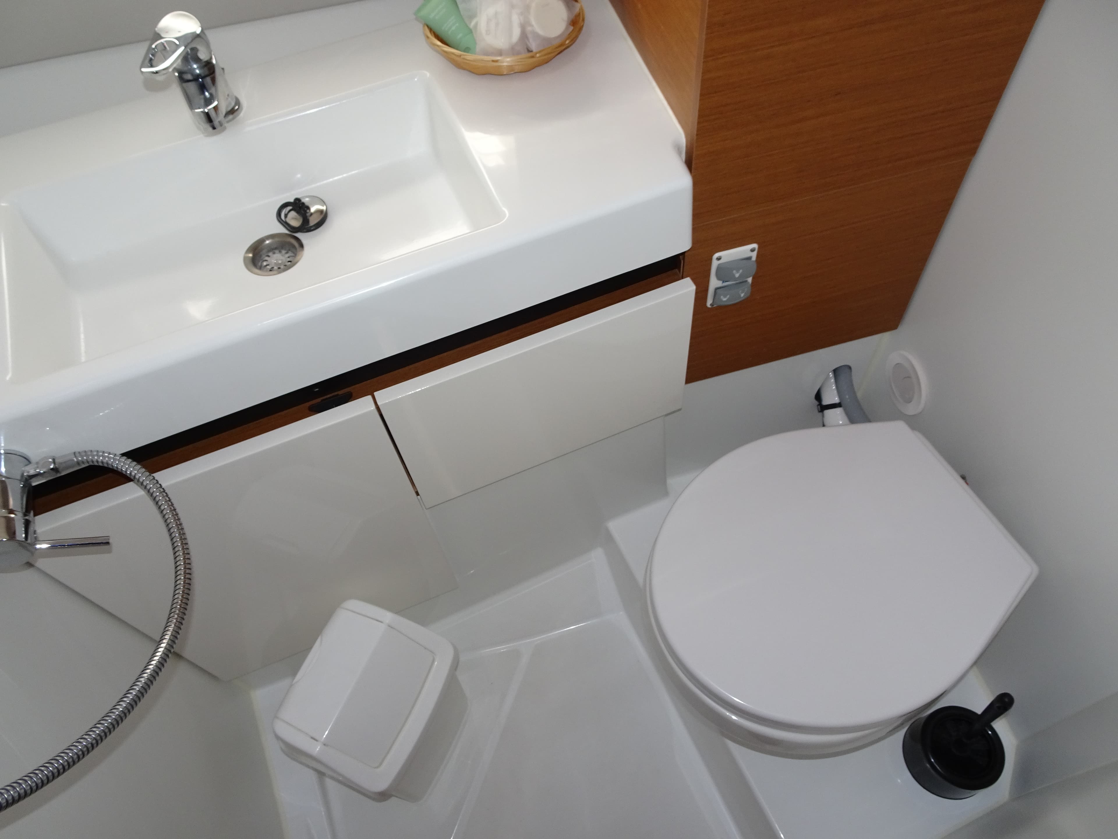 Sun Odyssey 490 - photo 20