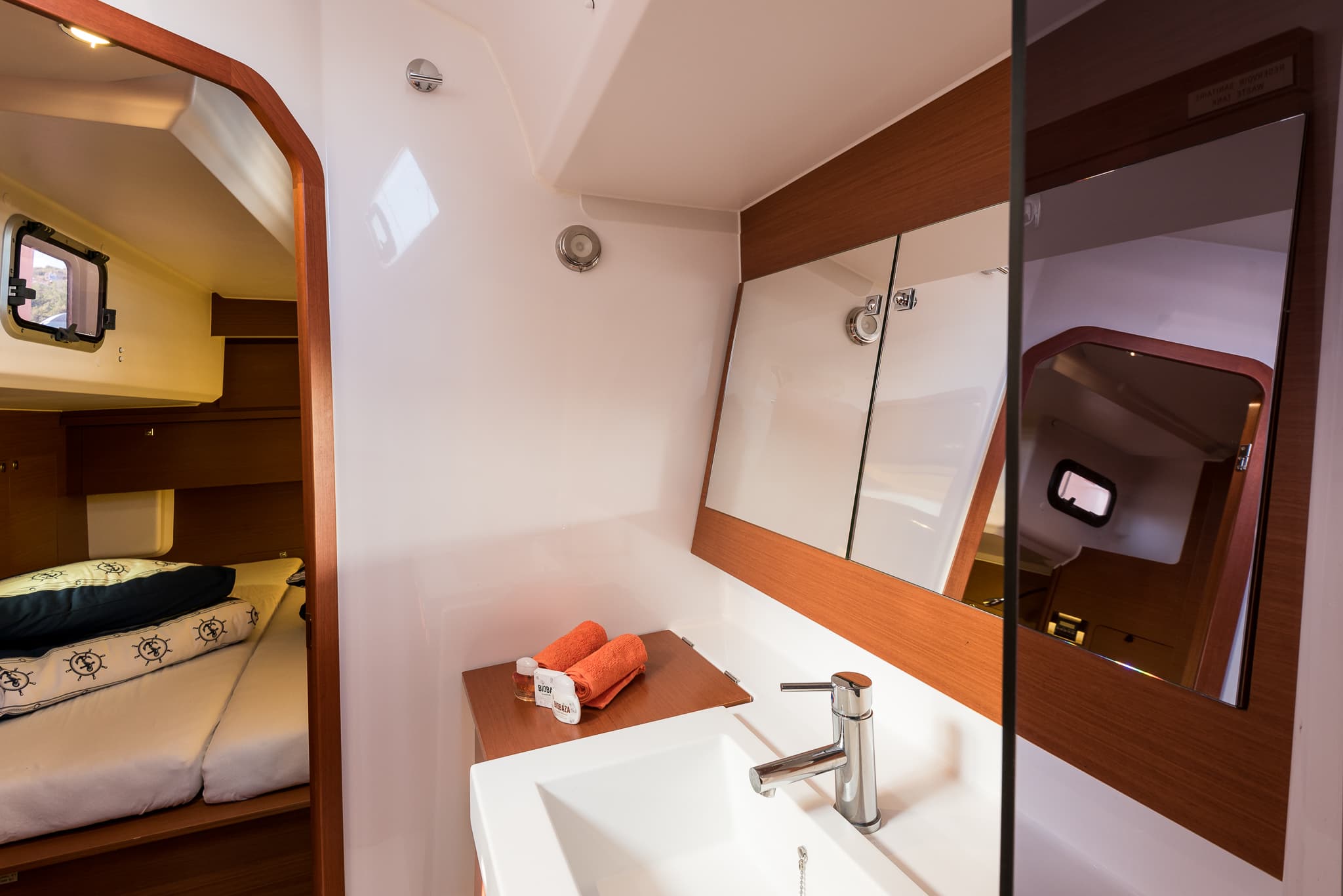 Dufour 56 Exclusive - photo 19