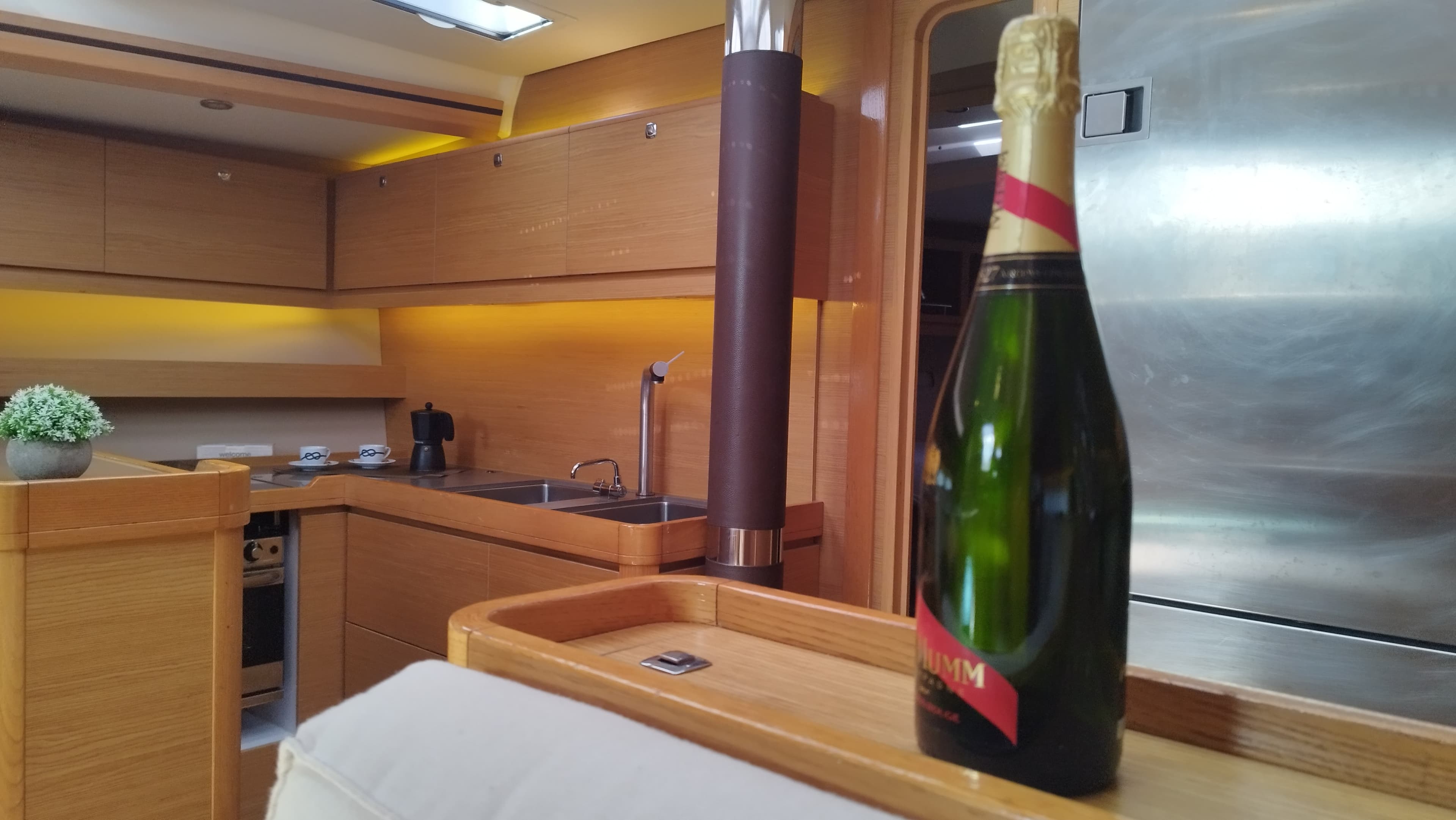 Dufour 56 Exclusive - photo 24