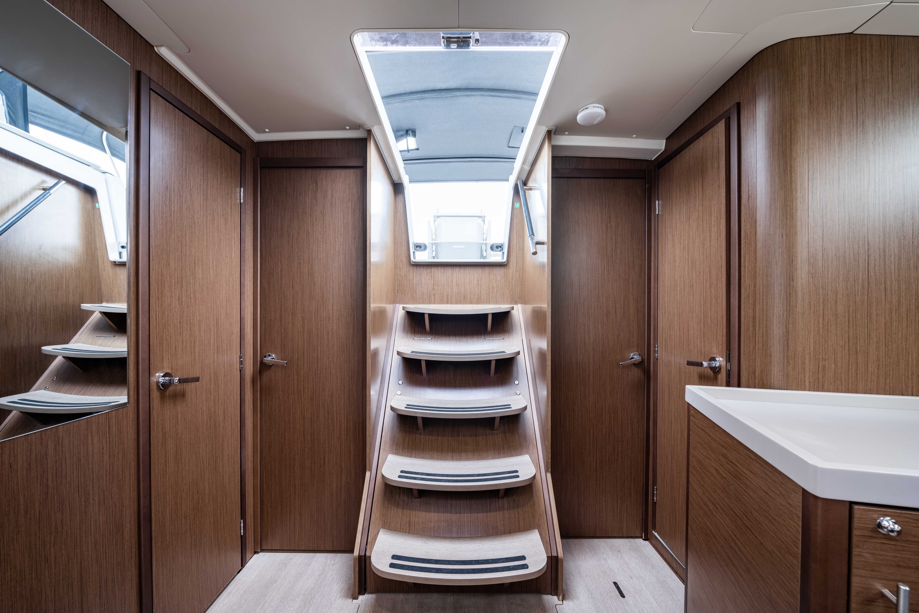 Oceanis 46.1 - photo 21