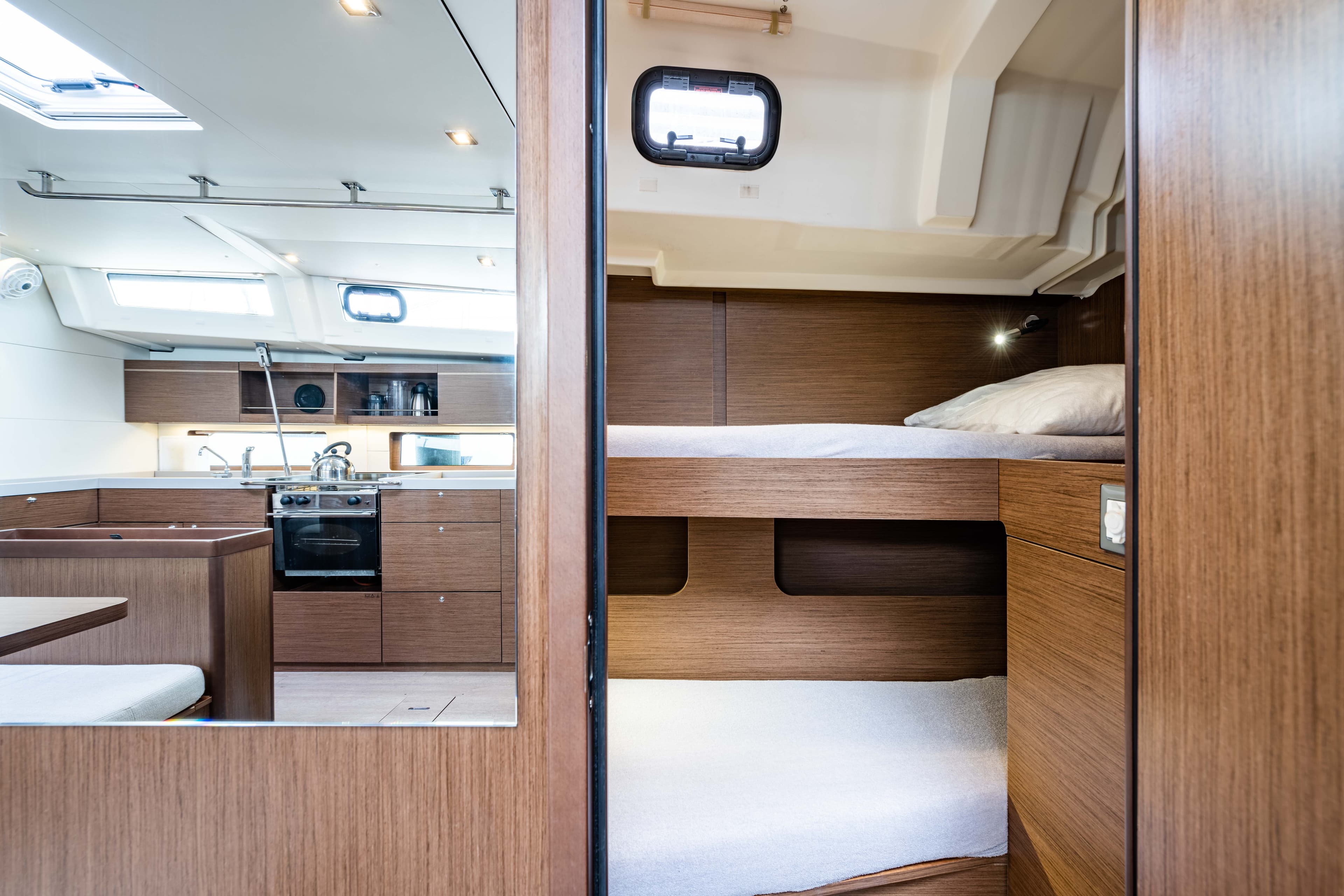 Oceanis 46.1 - photo 24