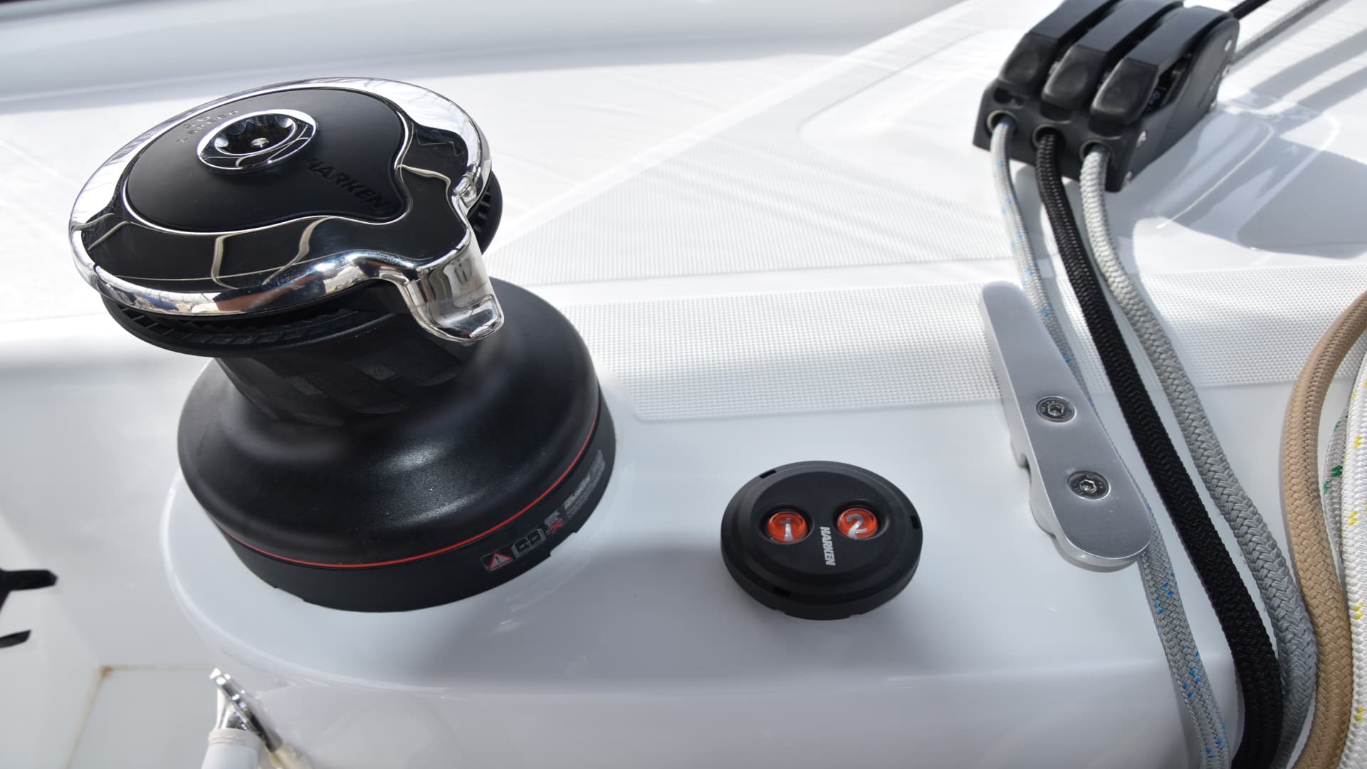 Lagoon 42 - photo 10