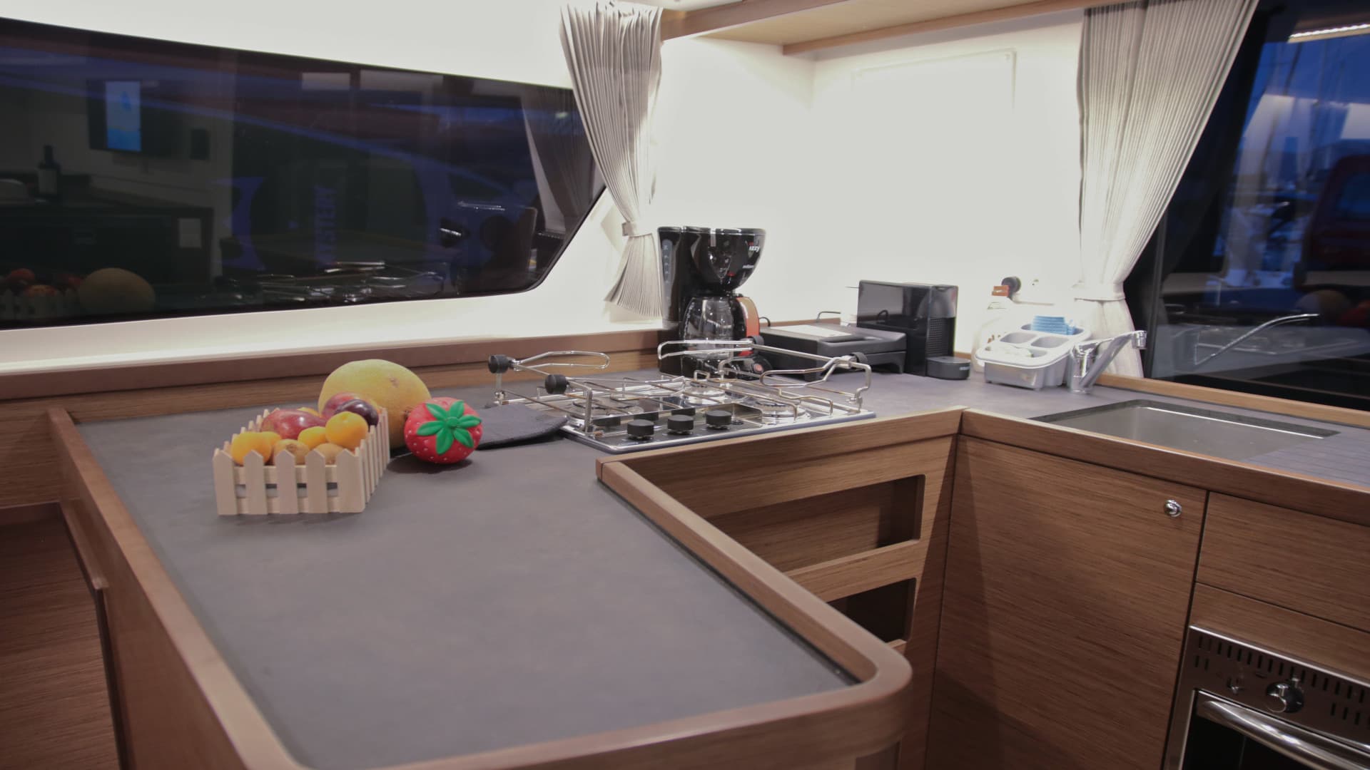 Lagoon 42 - photo 17