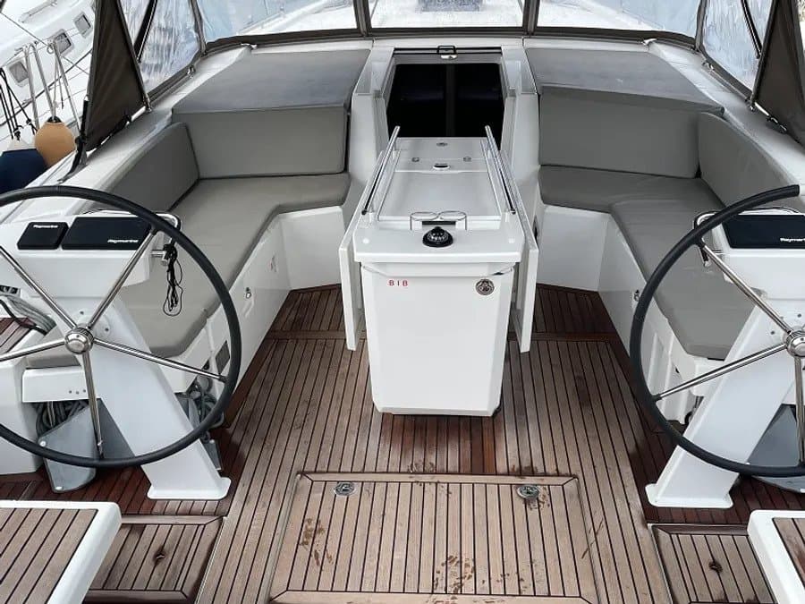 Oceanis 46.1 - photo 9