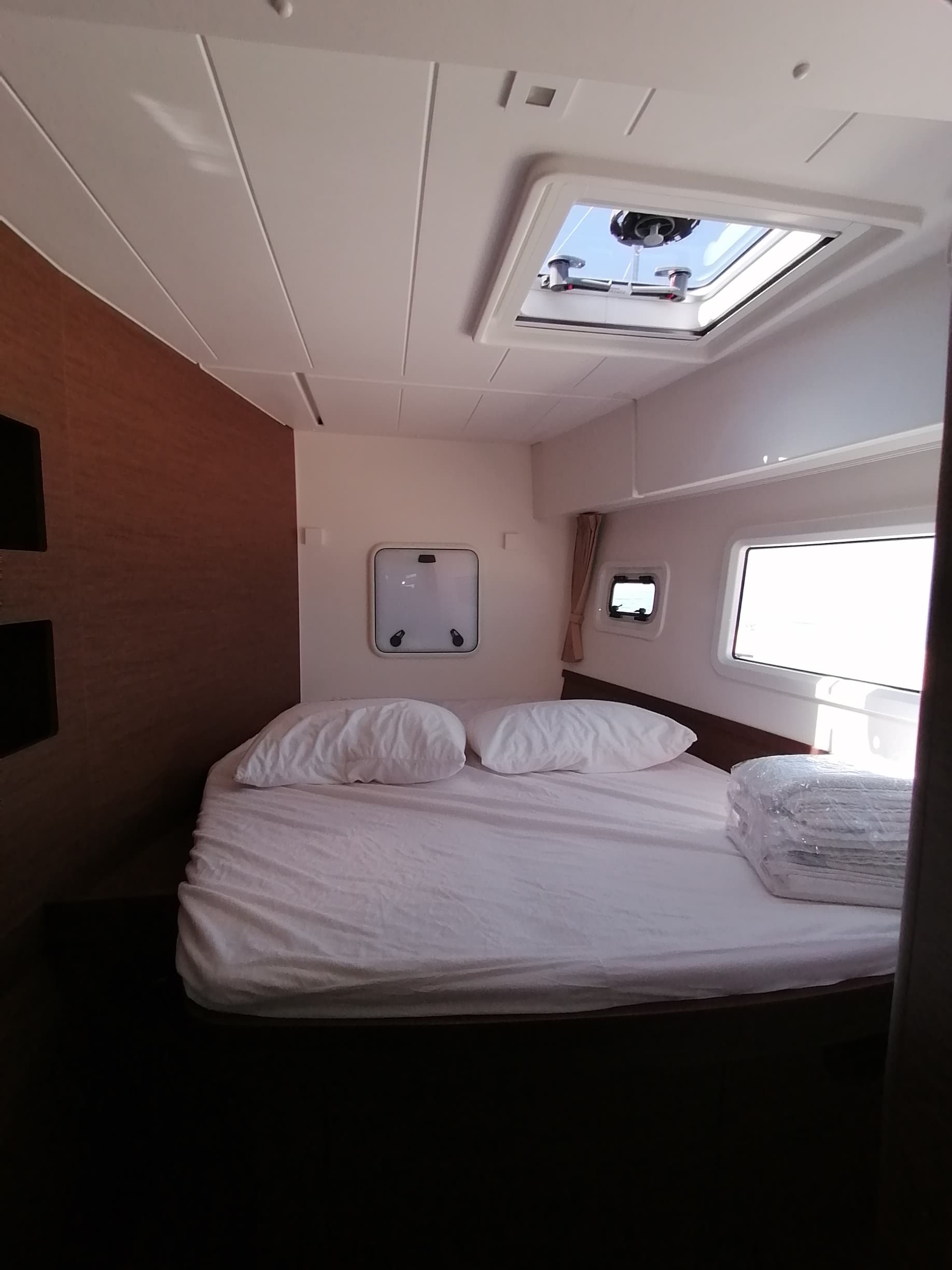 Lagoon 42 - photo 10