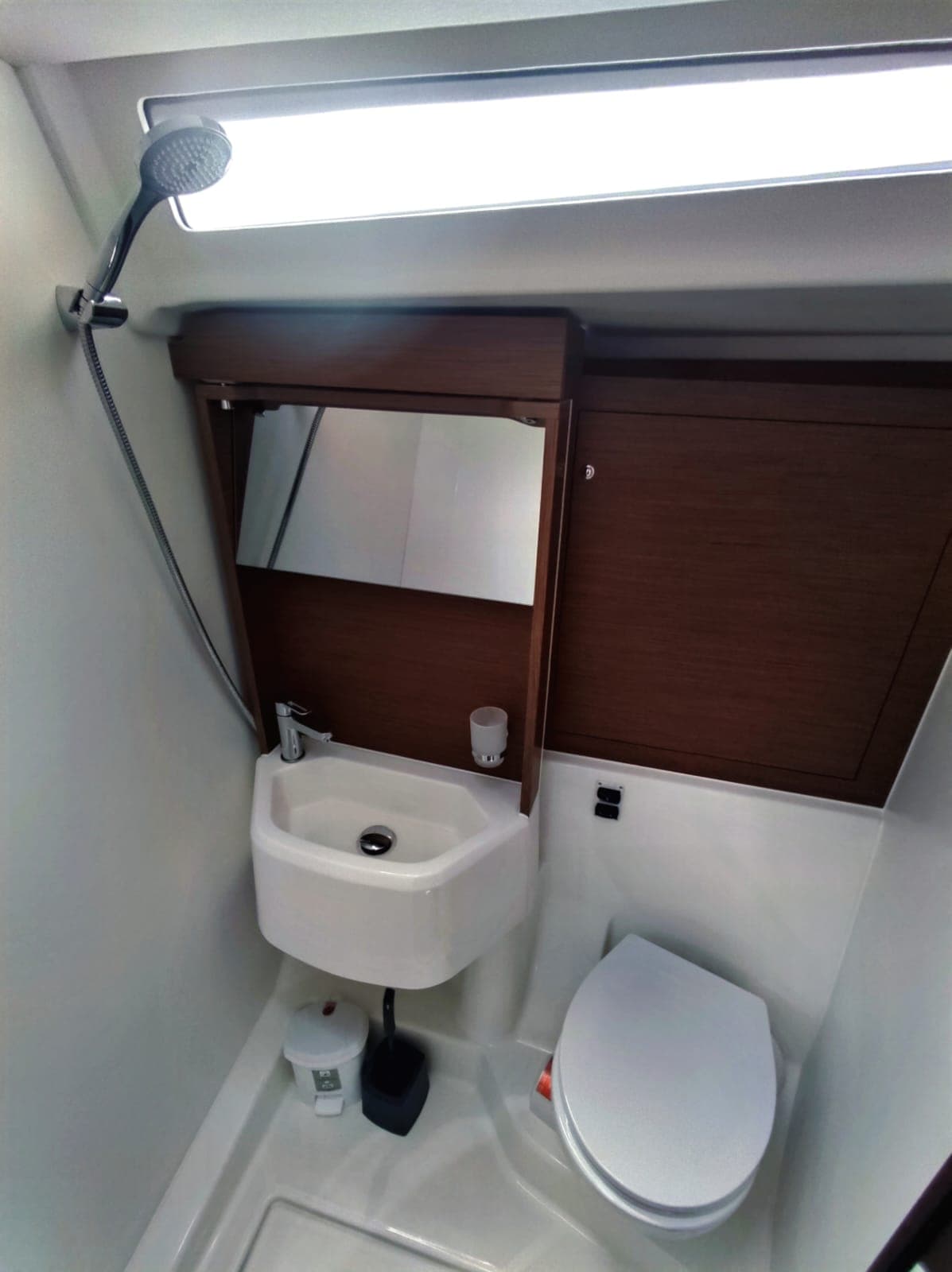 Oceanis 51.1 - photo 6