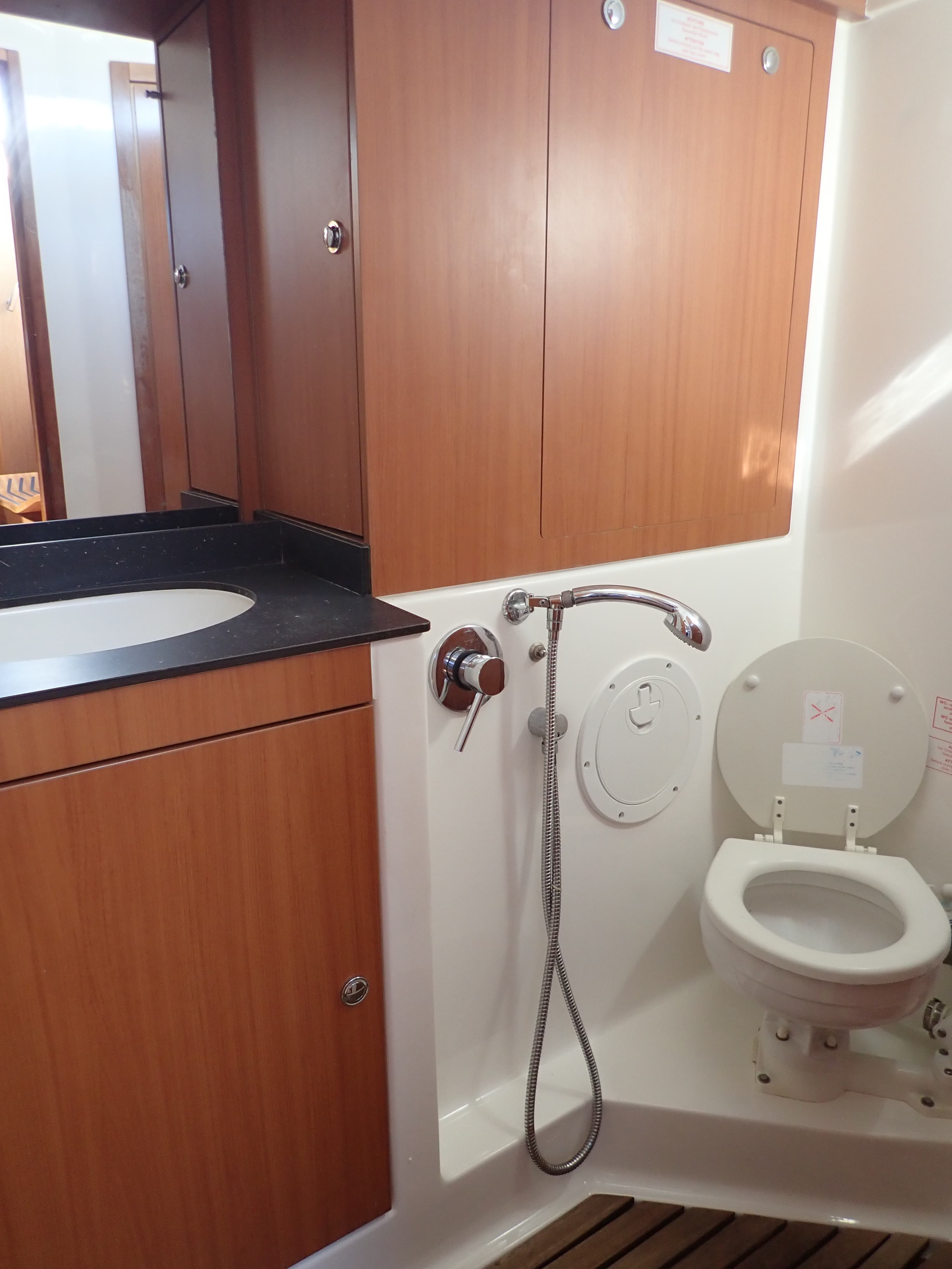 Bavaria 55 Cruiser - photo 4