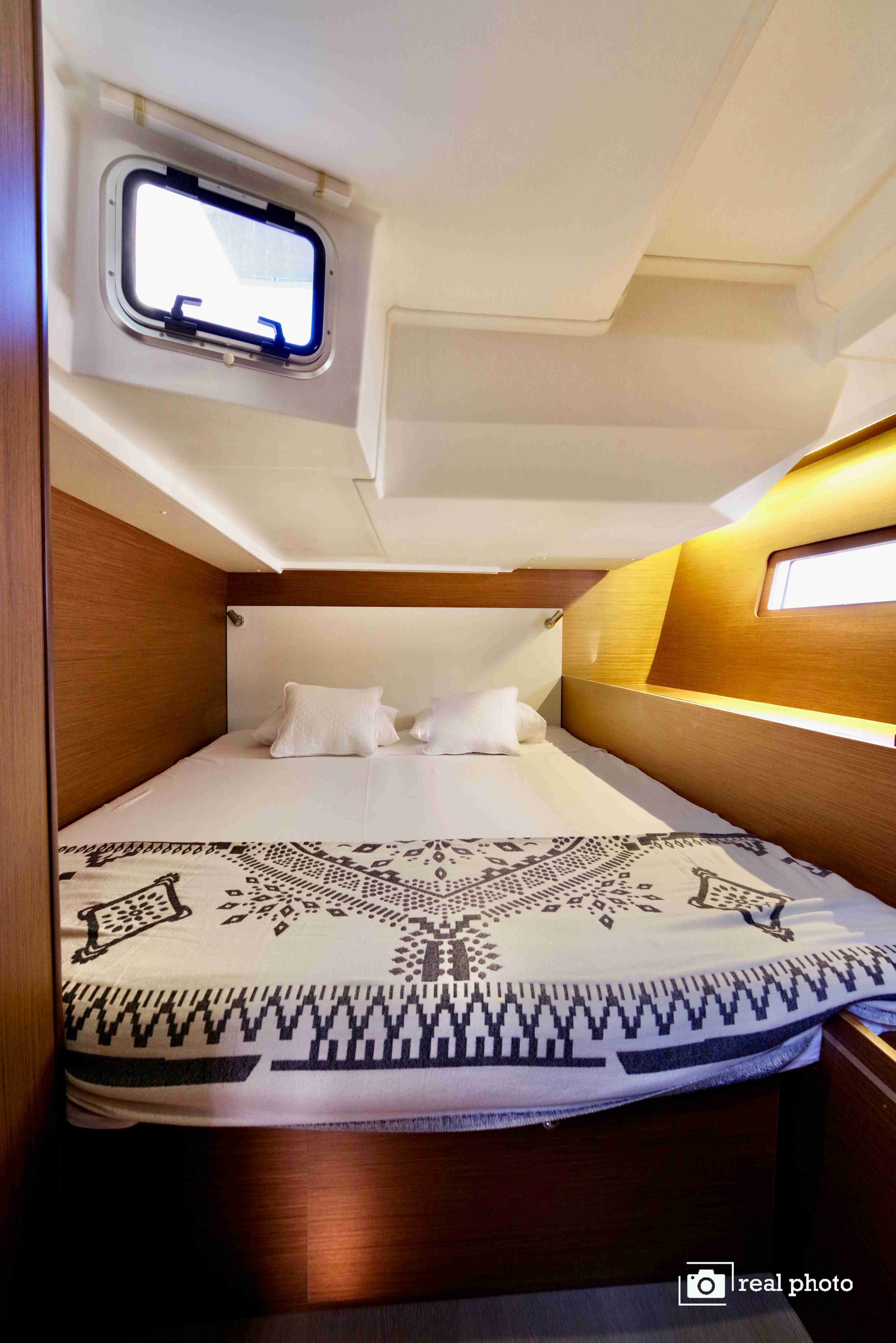 Oceanis 51.1 - photo 11