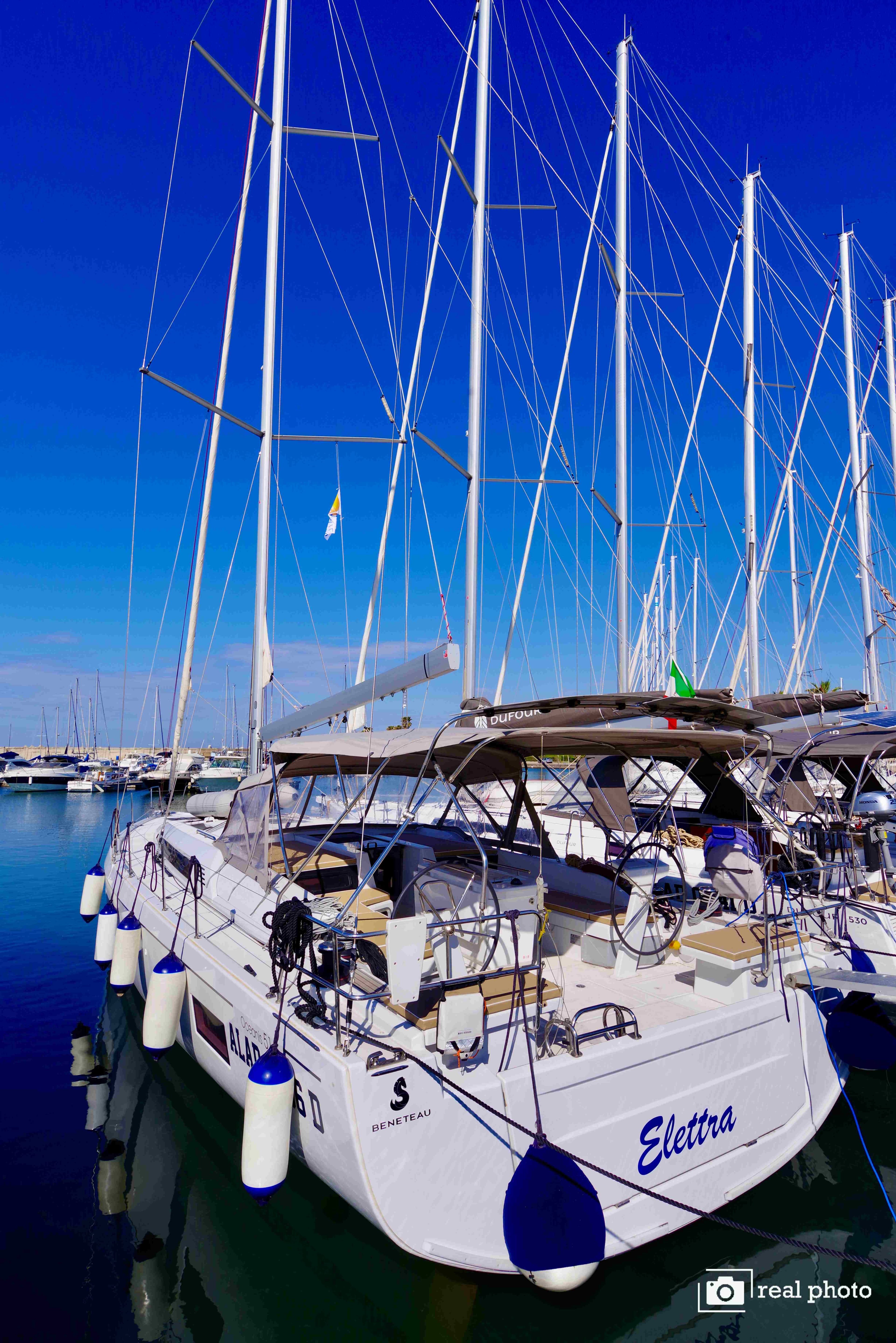 Oceanis 51.1 - photo 10