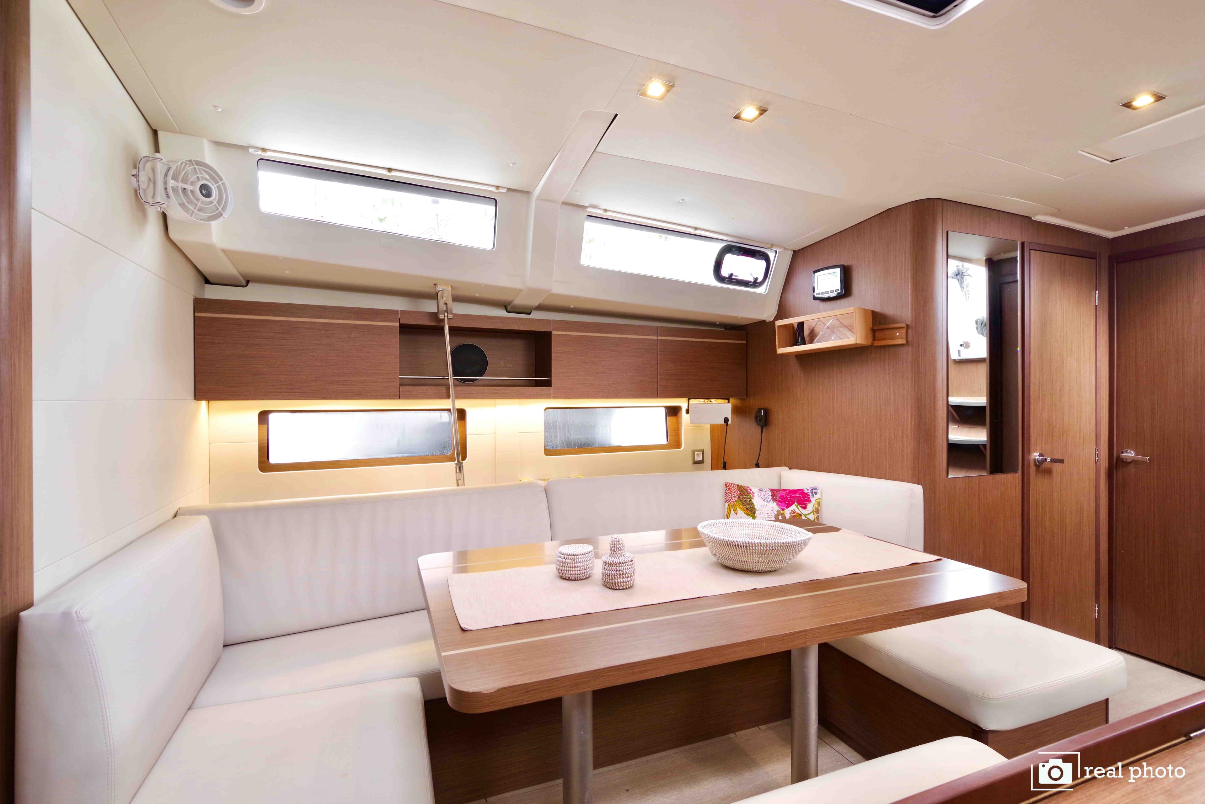 Oceanis 46.1 - photo 12