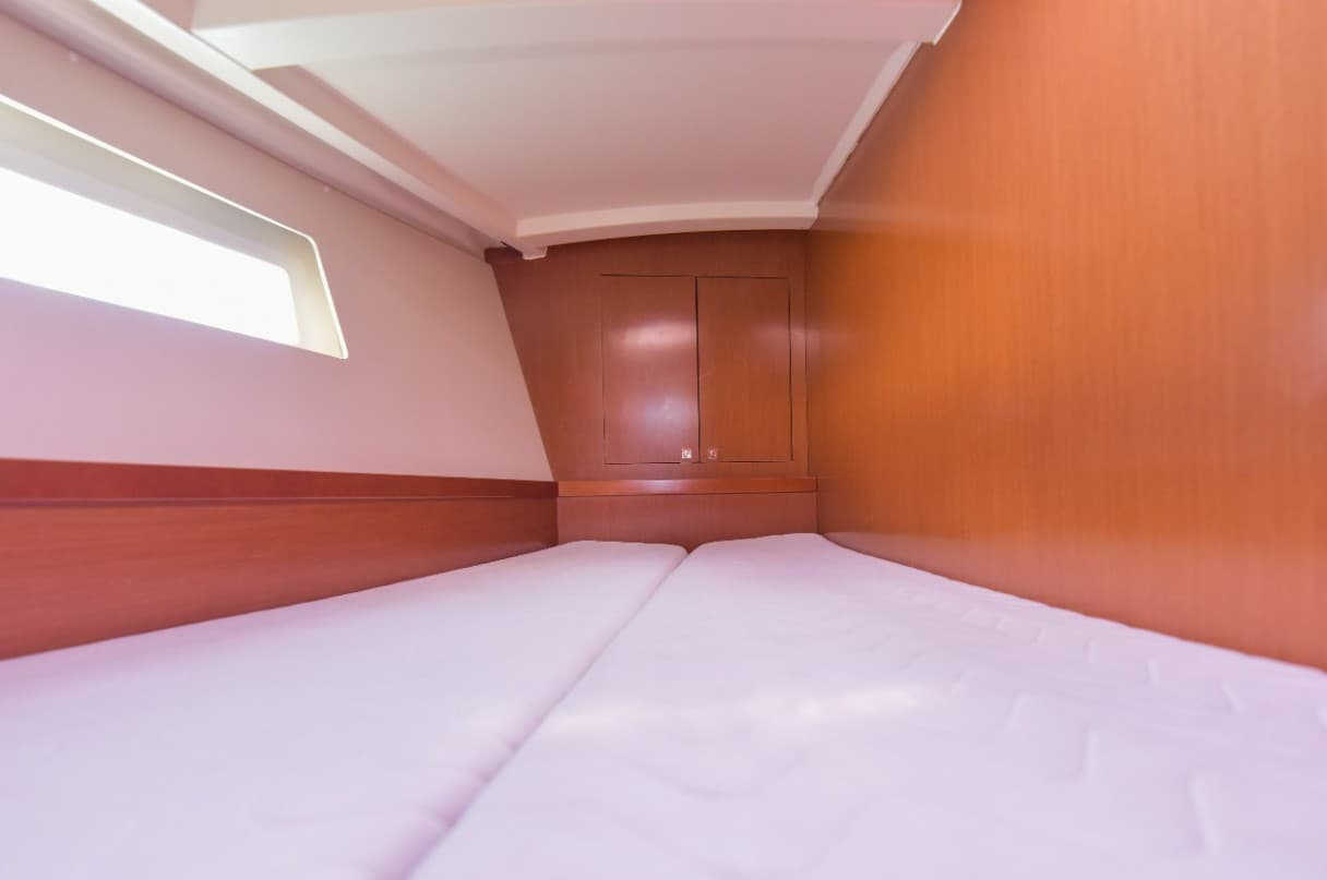 Oceanis 45 - photo 4