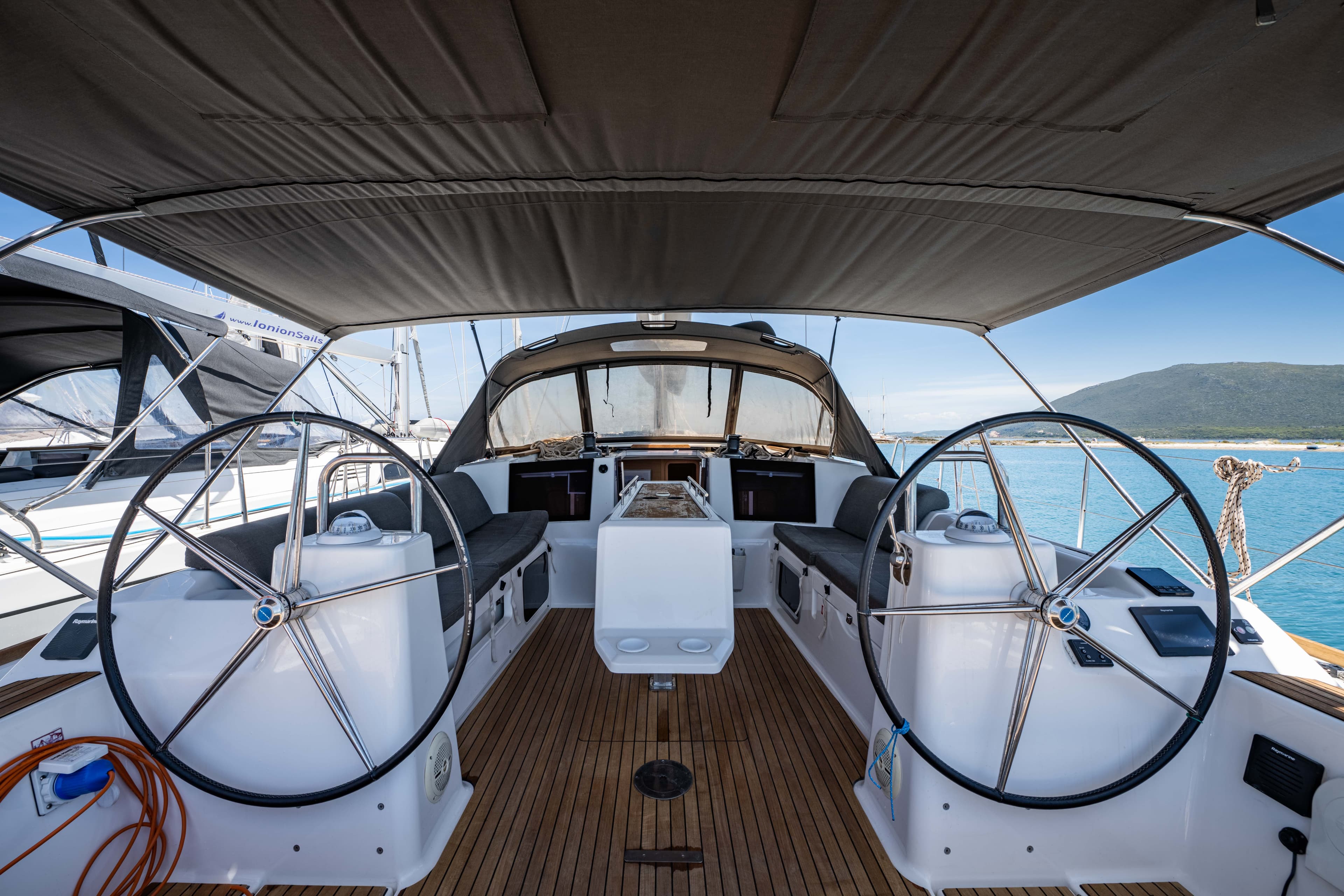 Dufour 460 Grand Large - photo 41