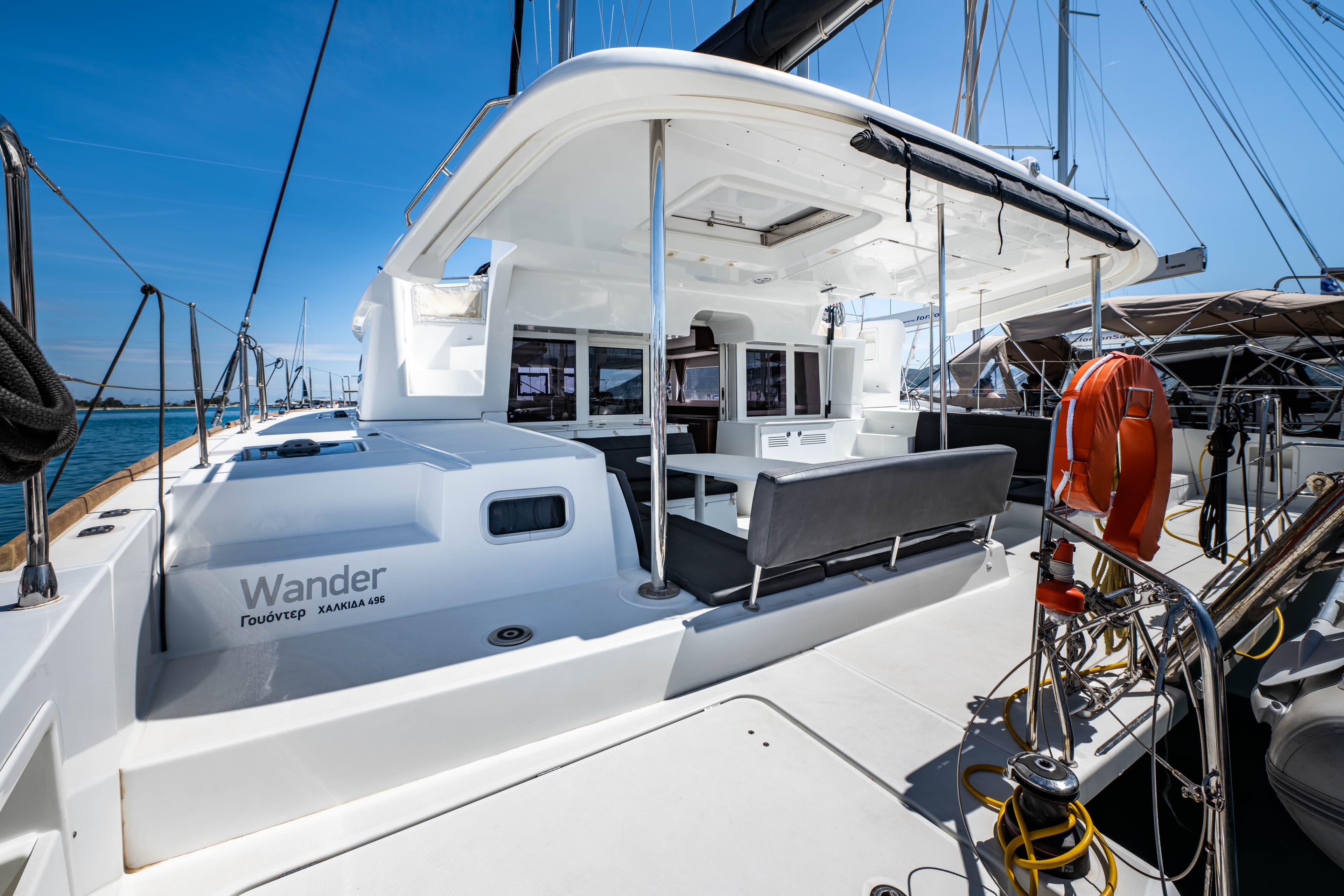 Lagoon 450 Fly - photo 13