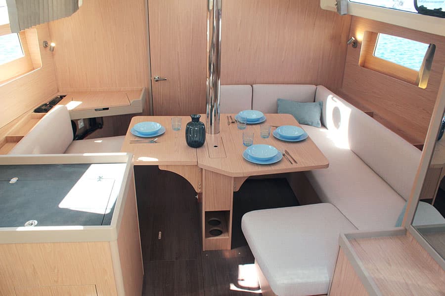 Oceanis 41.1 - photo 8