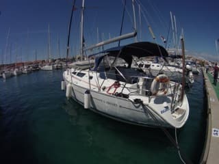 Sun Odyssey 40 - photo