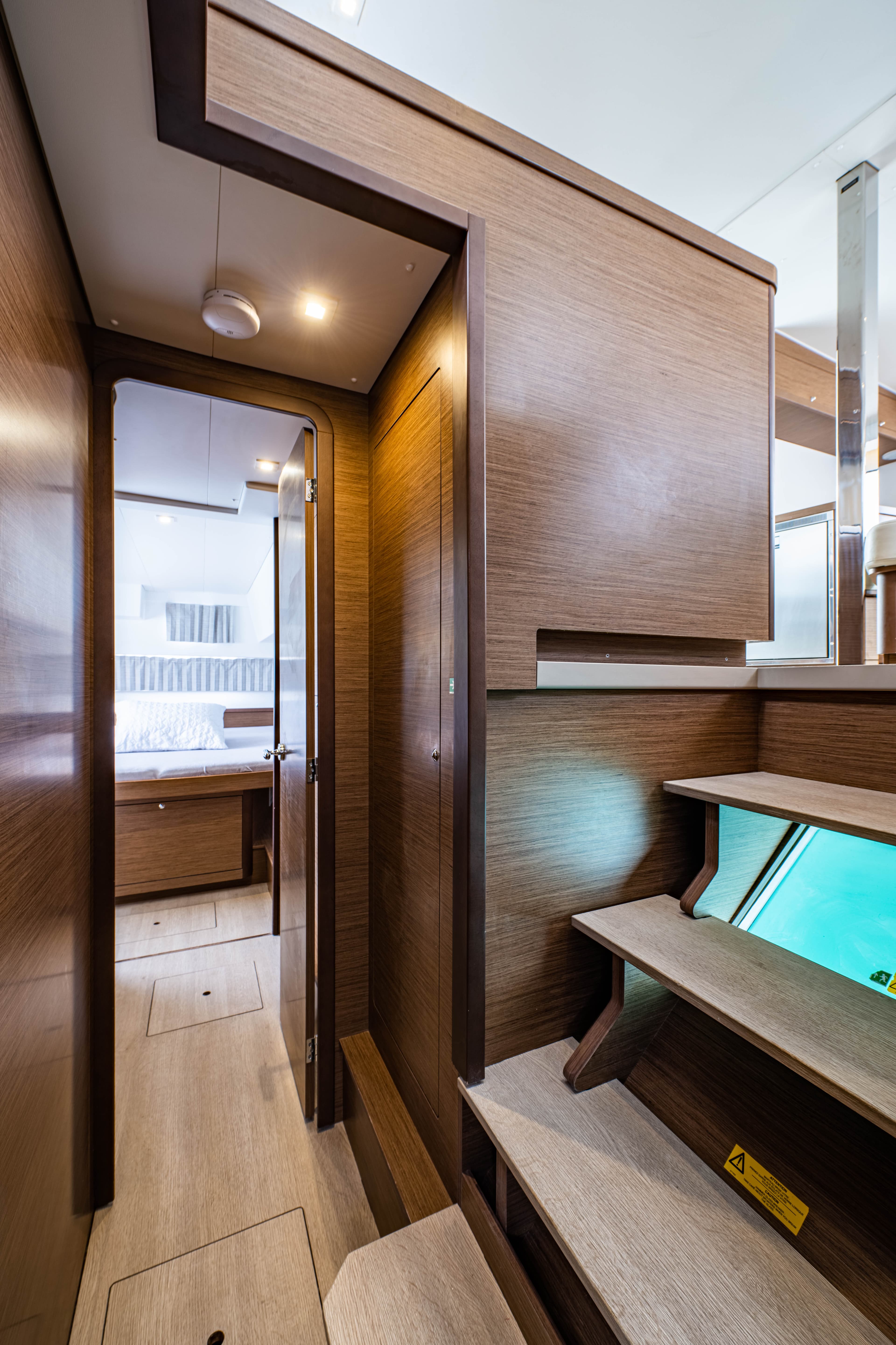 Lagoon 42 - photo 15