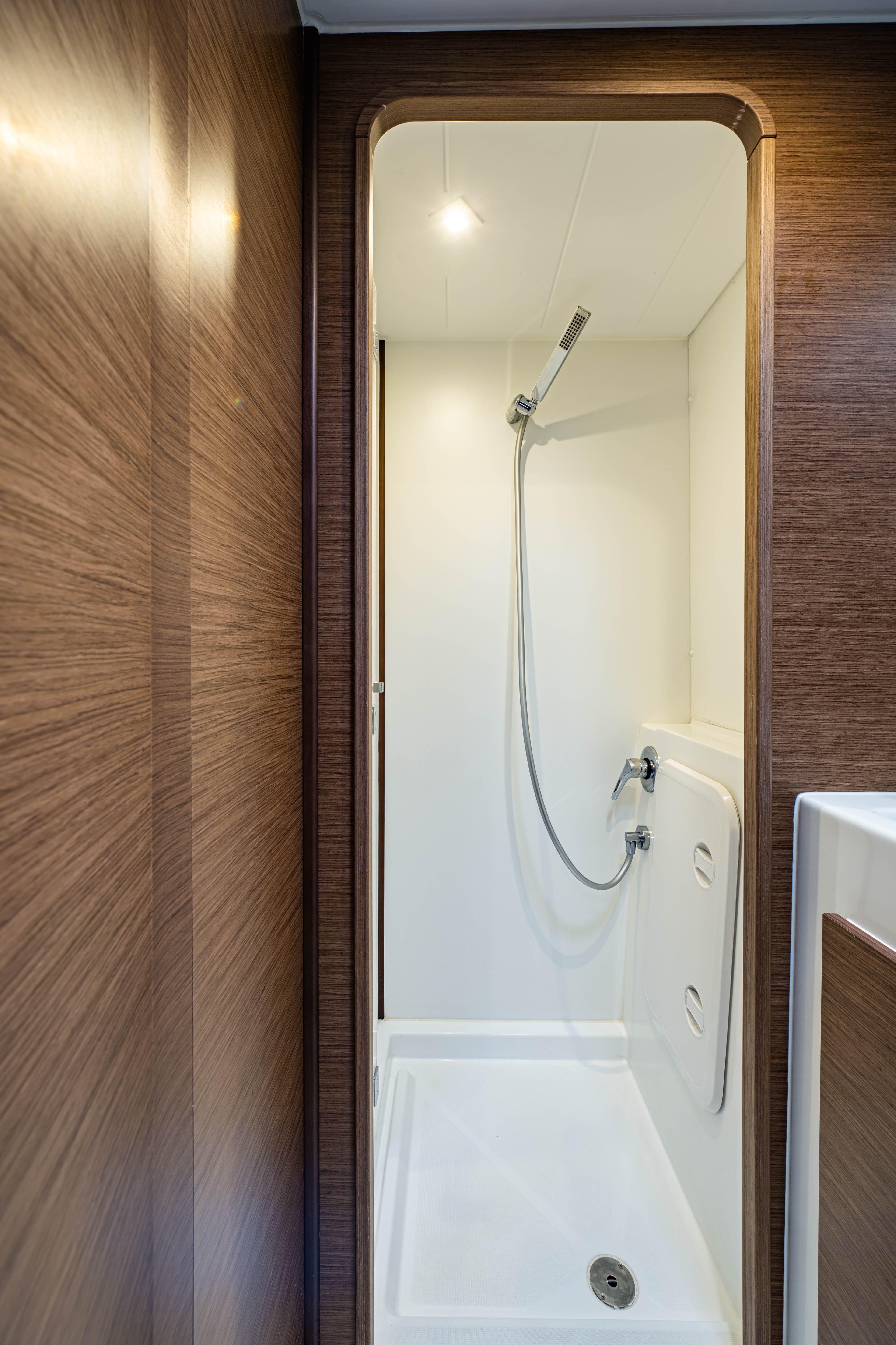 Lagoon 42 - photo 22