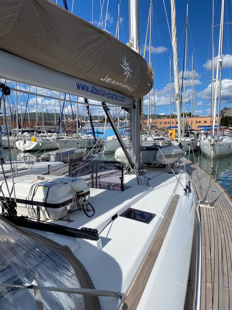 Sun Odyssey 519 - photo 23