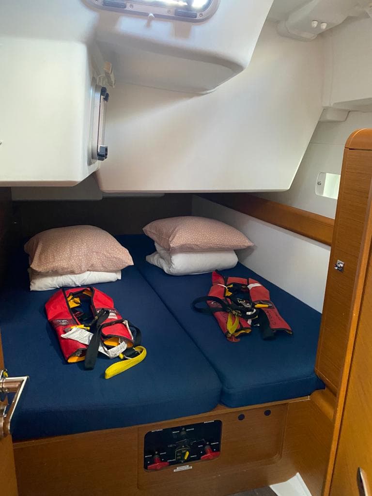 Sun Odyssey 519 - photo 8