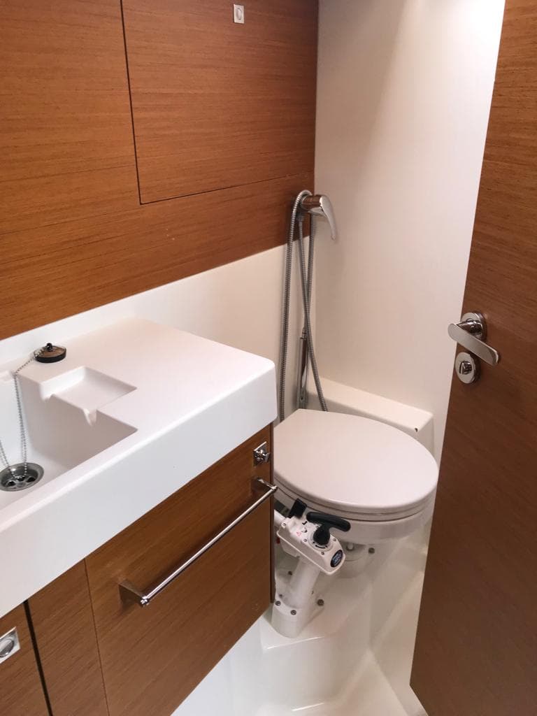 Sun Odyssey 519 - photo 4