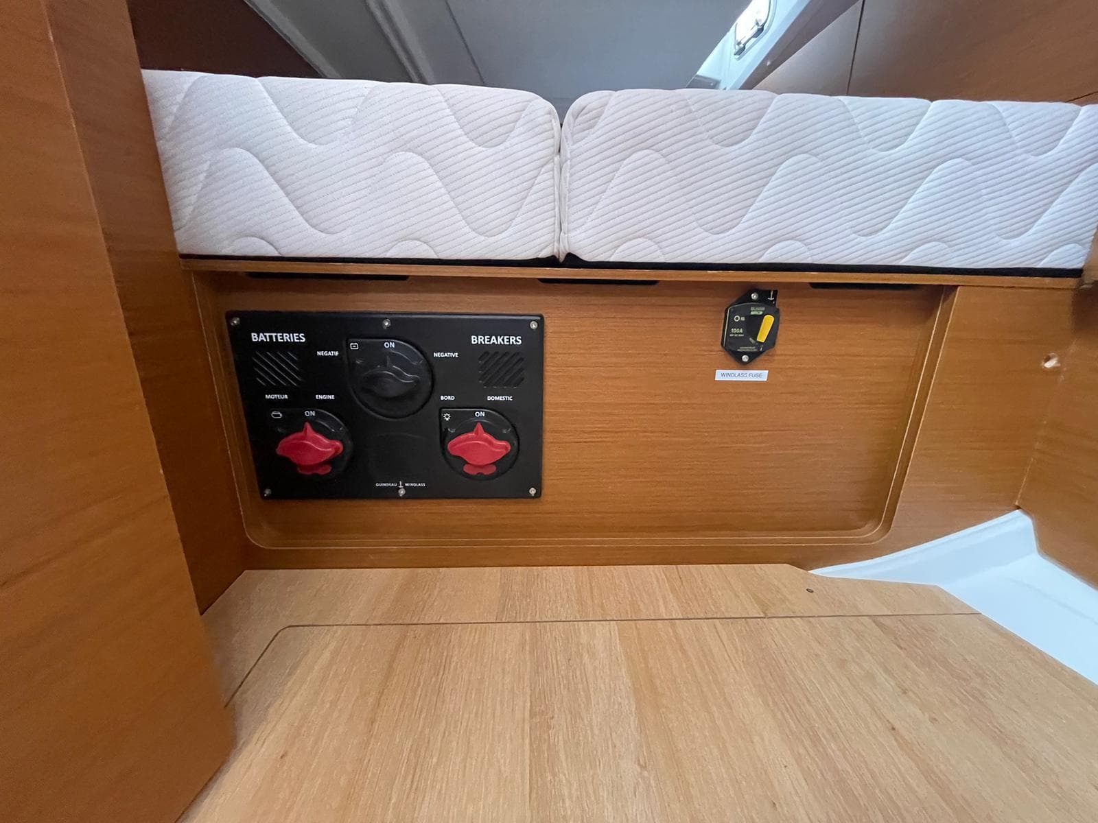 Sun Odyssey 440 - photo 6