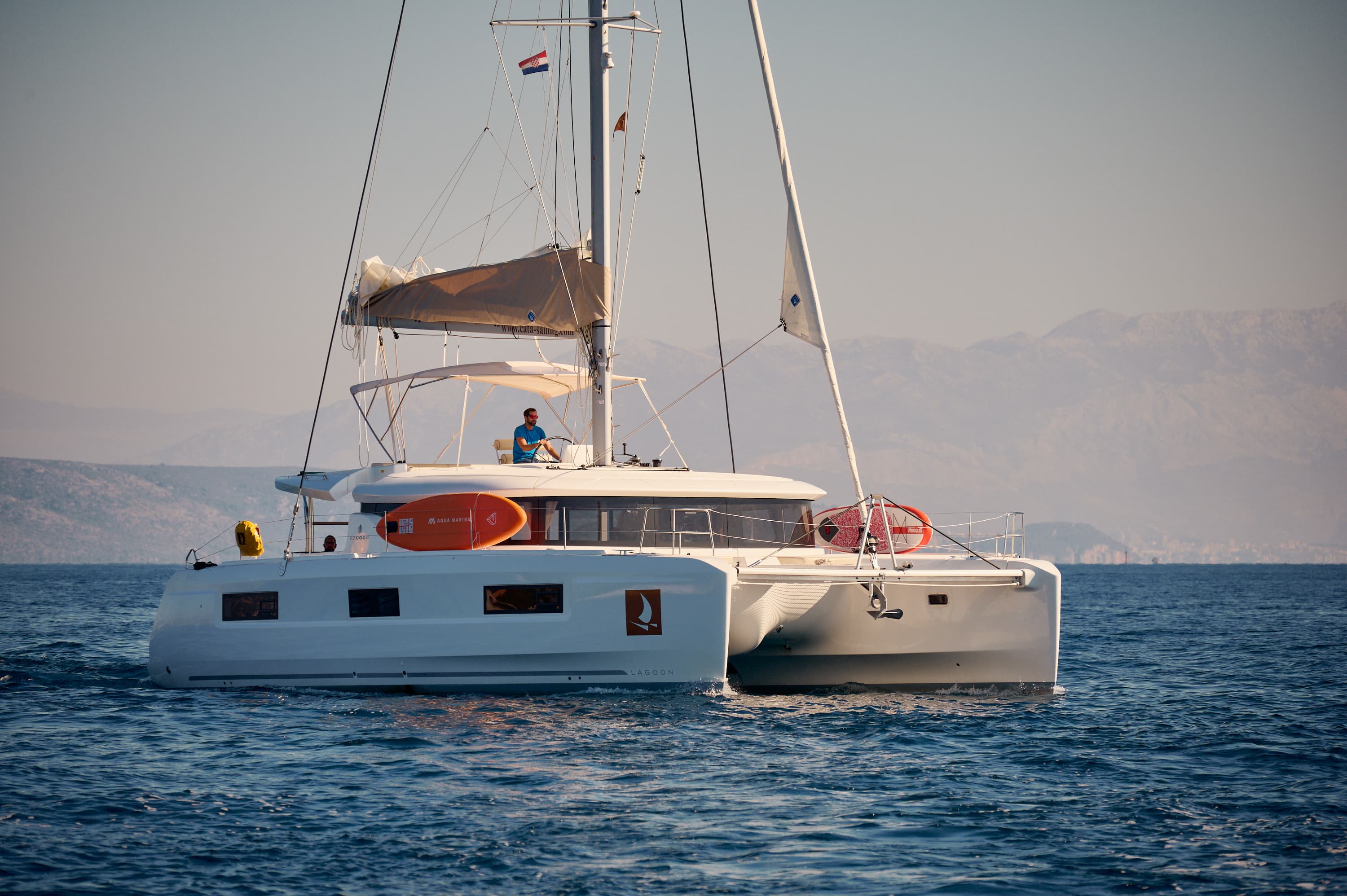 Lagoon 46  - photo 15