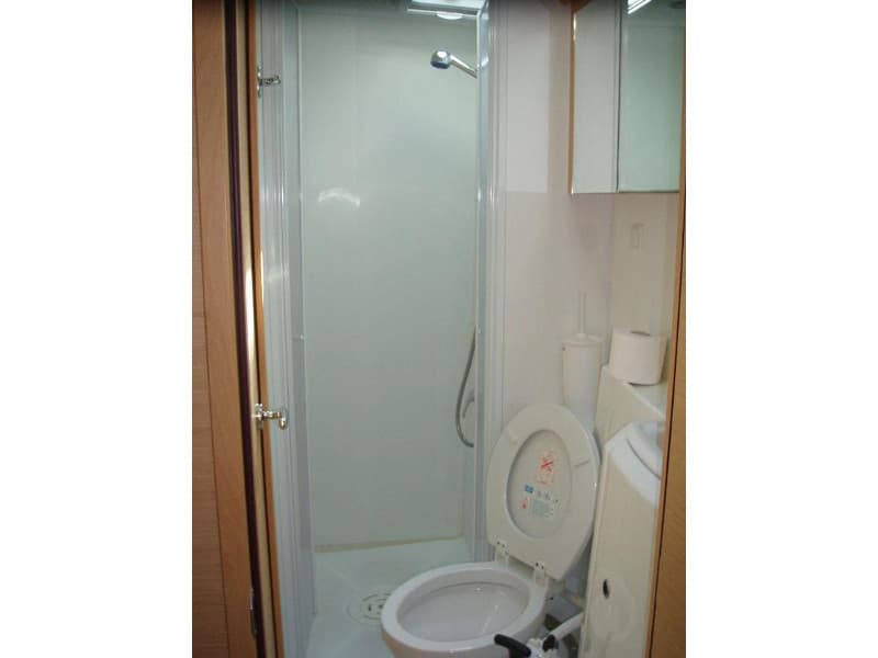 Lagoon 420 - photo 9