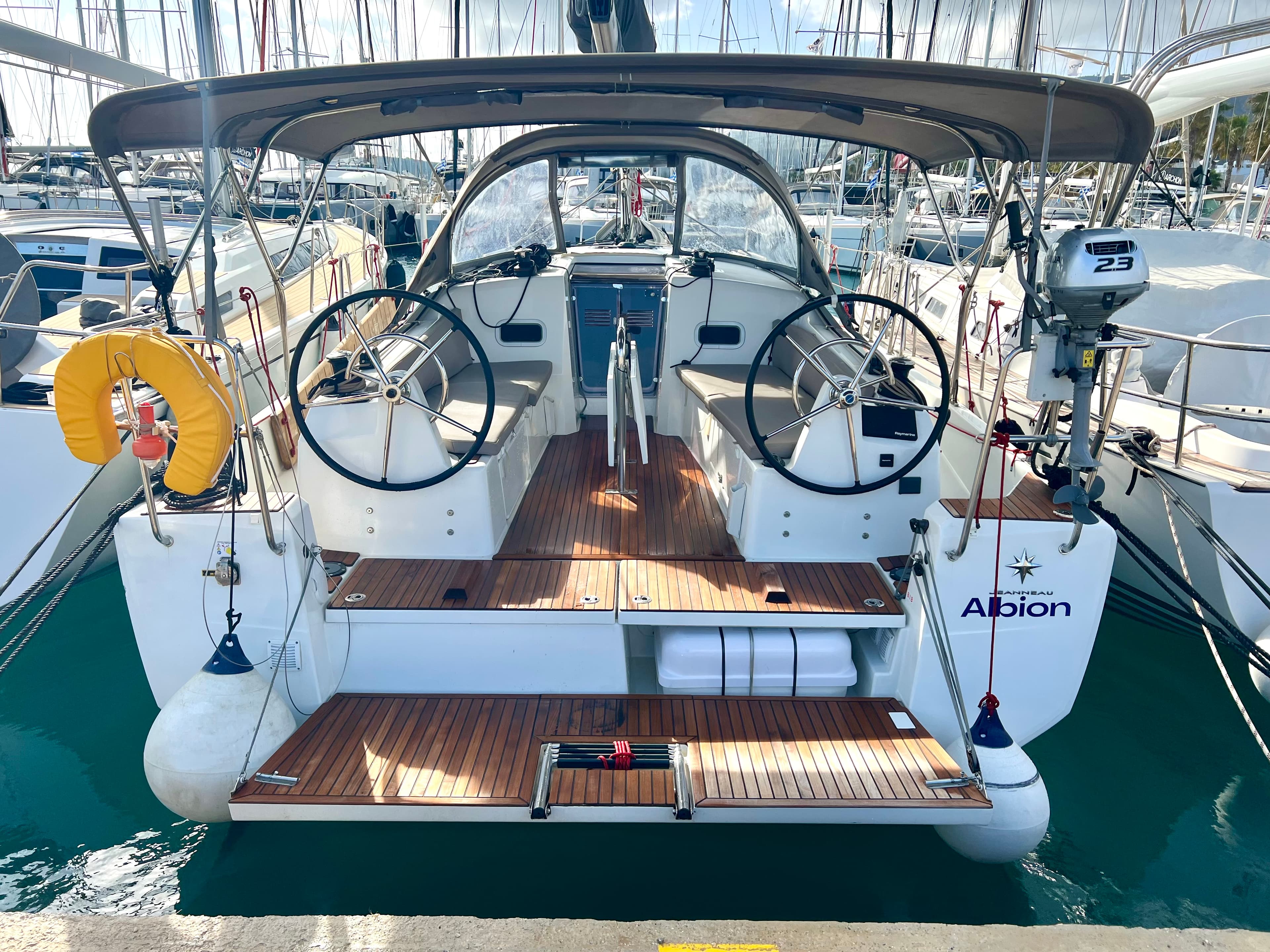 Sun Odyssey 380 - photo 14